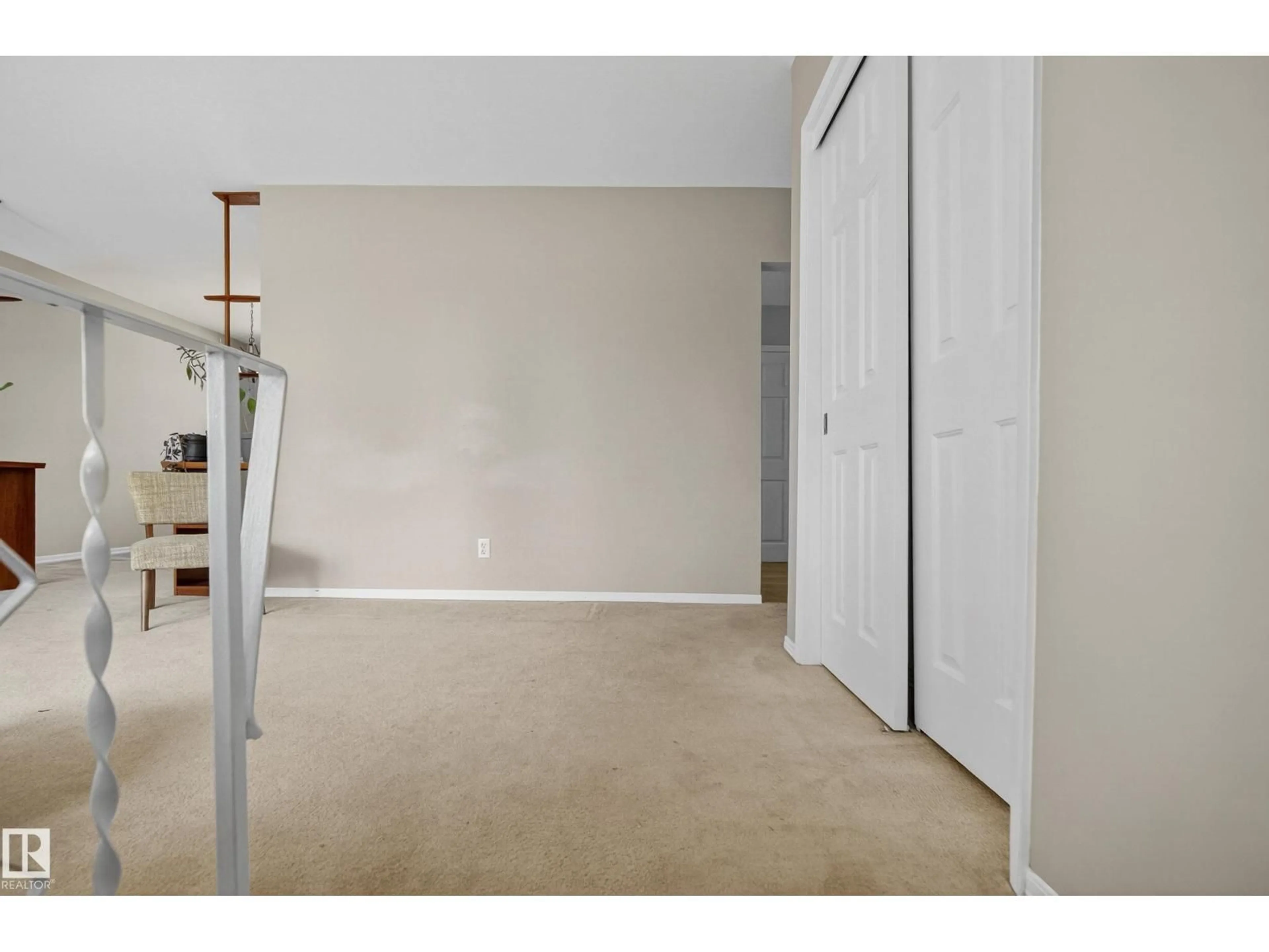 A pic of a room for 8016 131A AV, Edmonton Alberta T5C2A3