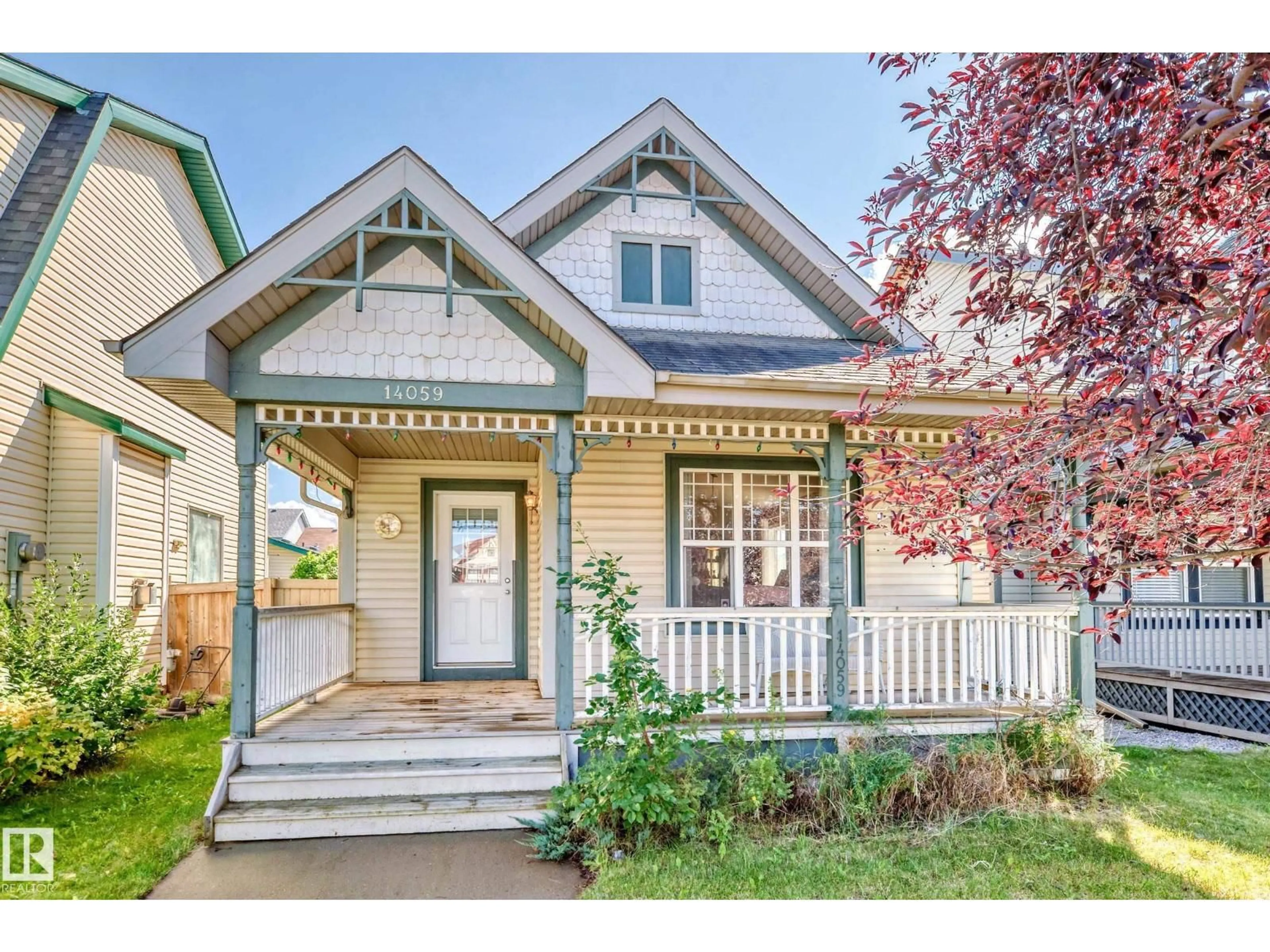 Home with vinyl exterior material, street for 14059 151 AV, Edmonton Alberta T6V1V1