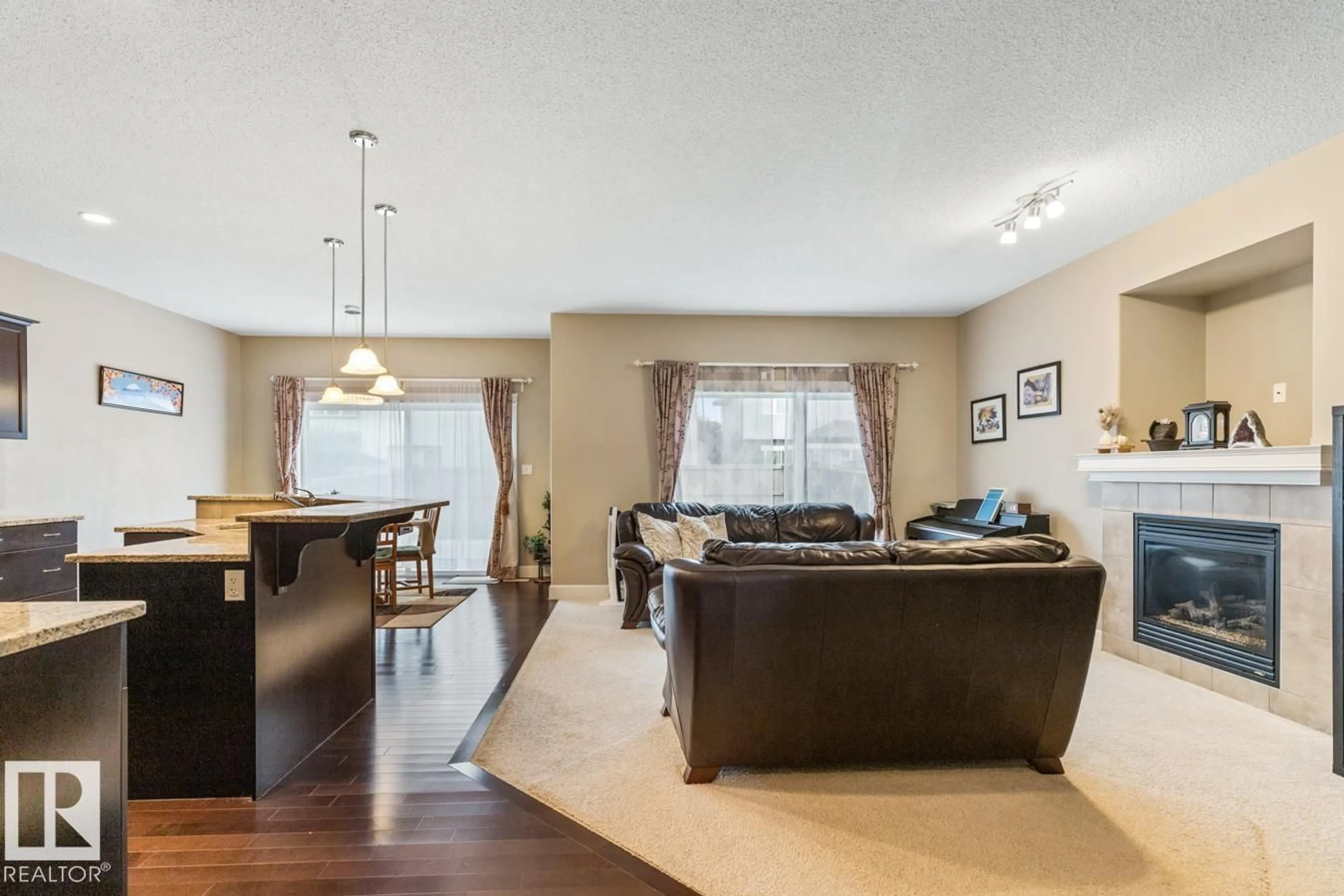 Living room with furniture, unknown for 1244 HAYS DR, Edmonton Alberta T6M0M3
