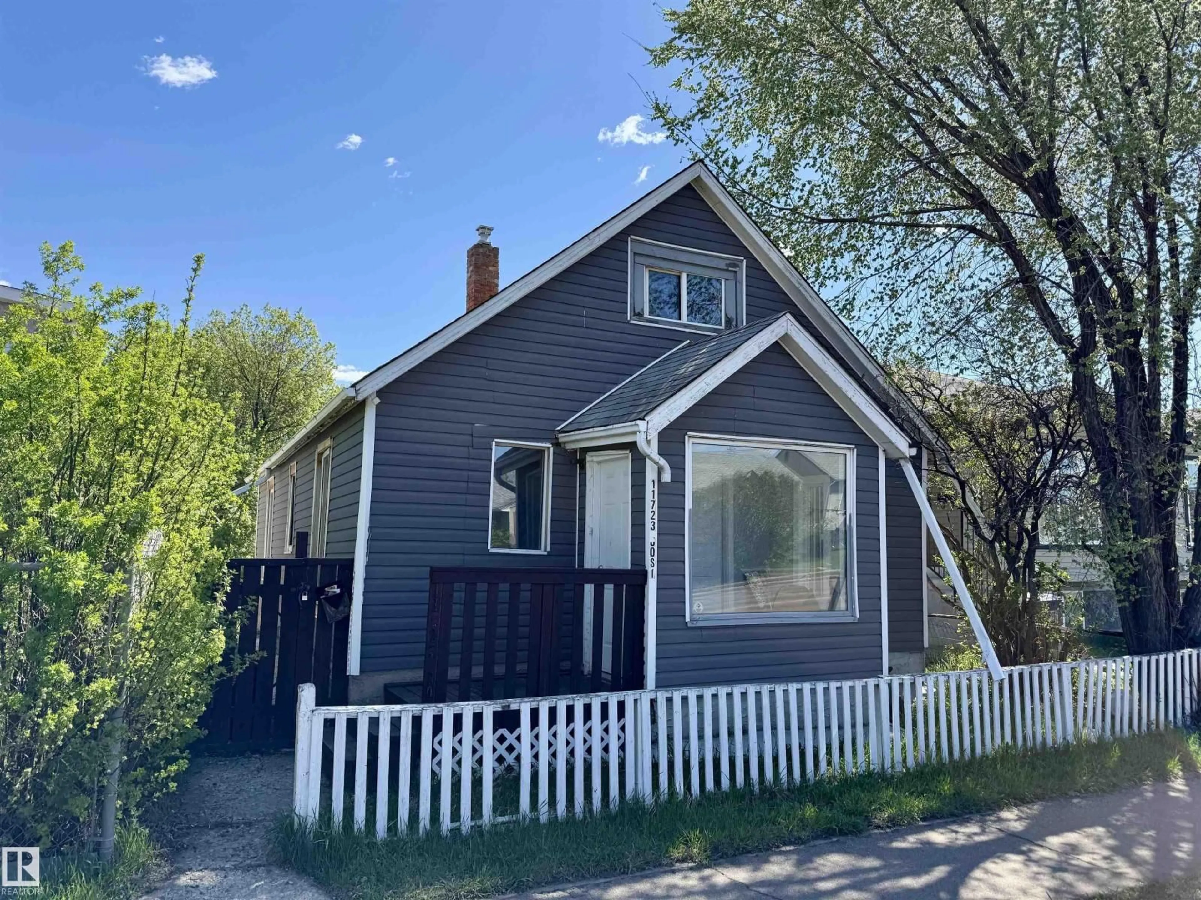 Unknown for 11723 80 ST, Edmonton Alberta T5B2N4
