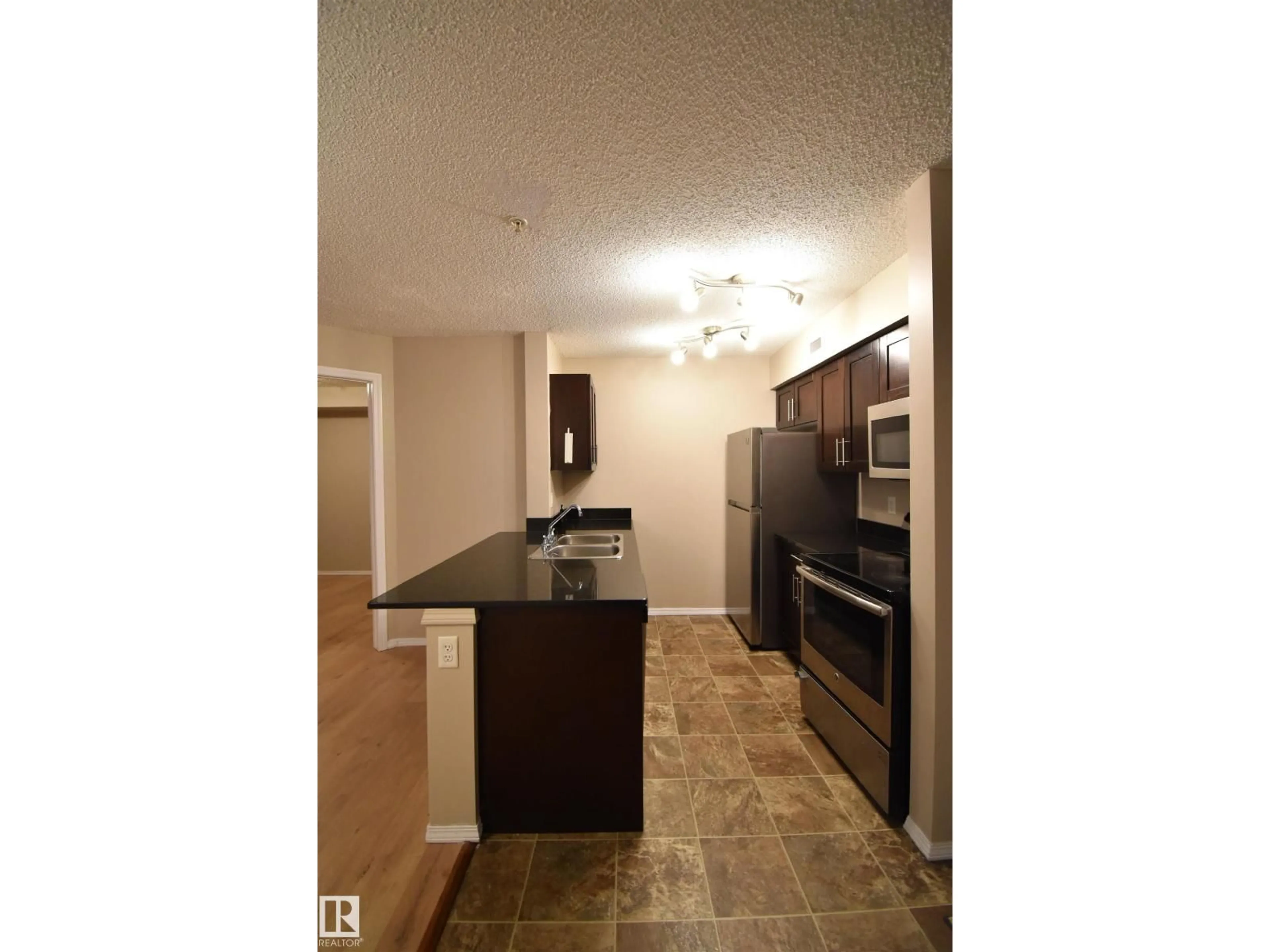 Unknown for 117 12025 22 AV SW, Edmonton Alberta T6W2Y1