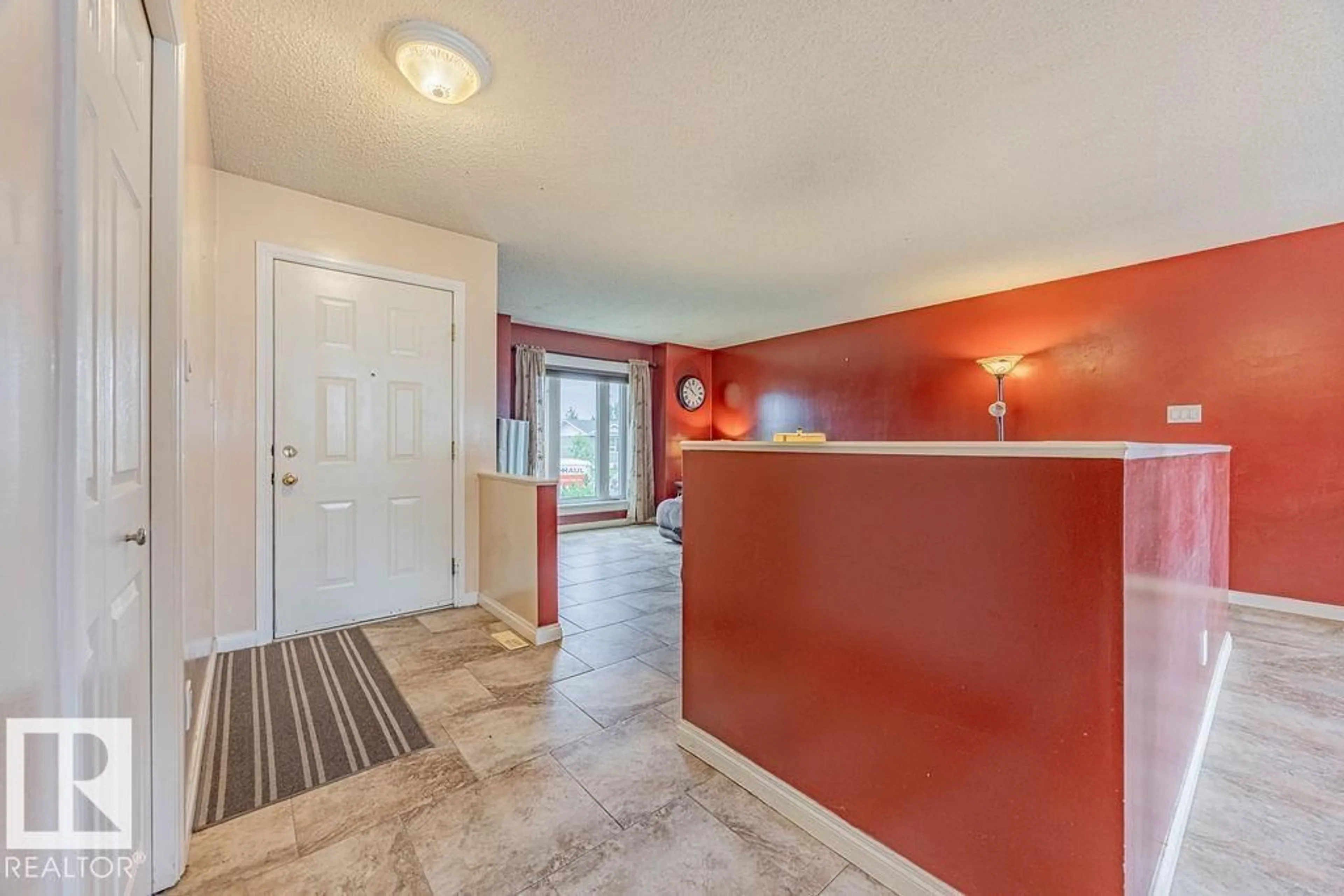 Indoor entryway for 5026 53 AVE, Ryley Alberta T0B4A0