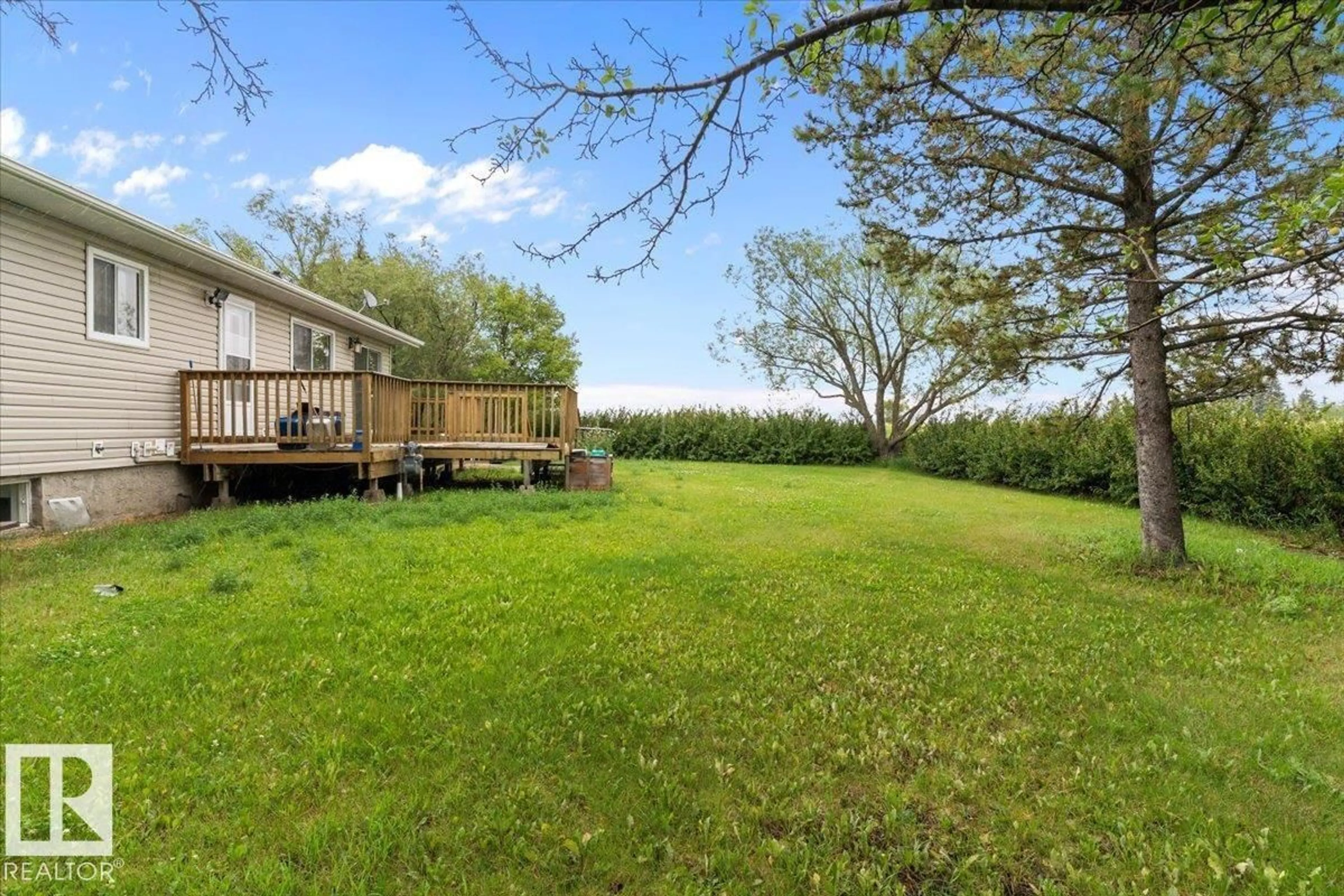 Patio, water/lake/river/ocean view for 49032 RANGE ROAD 160, Rural Beaver County Alberta T0B2C0