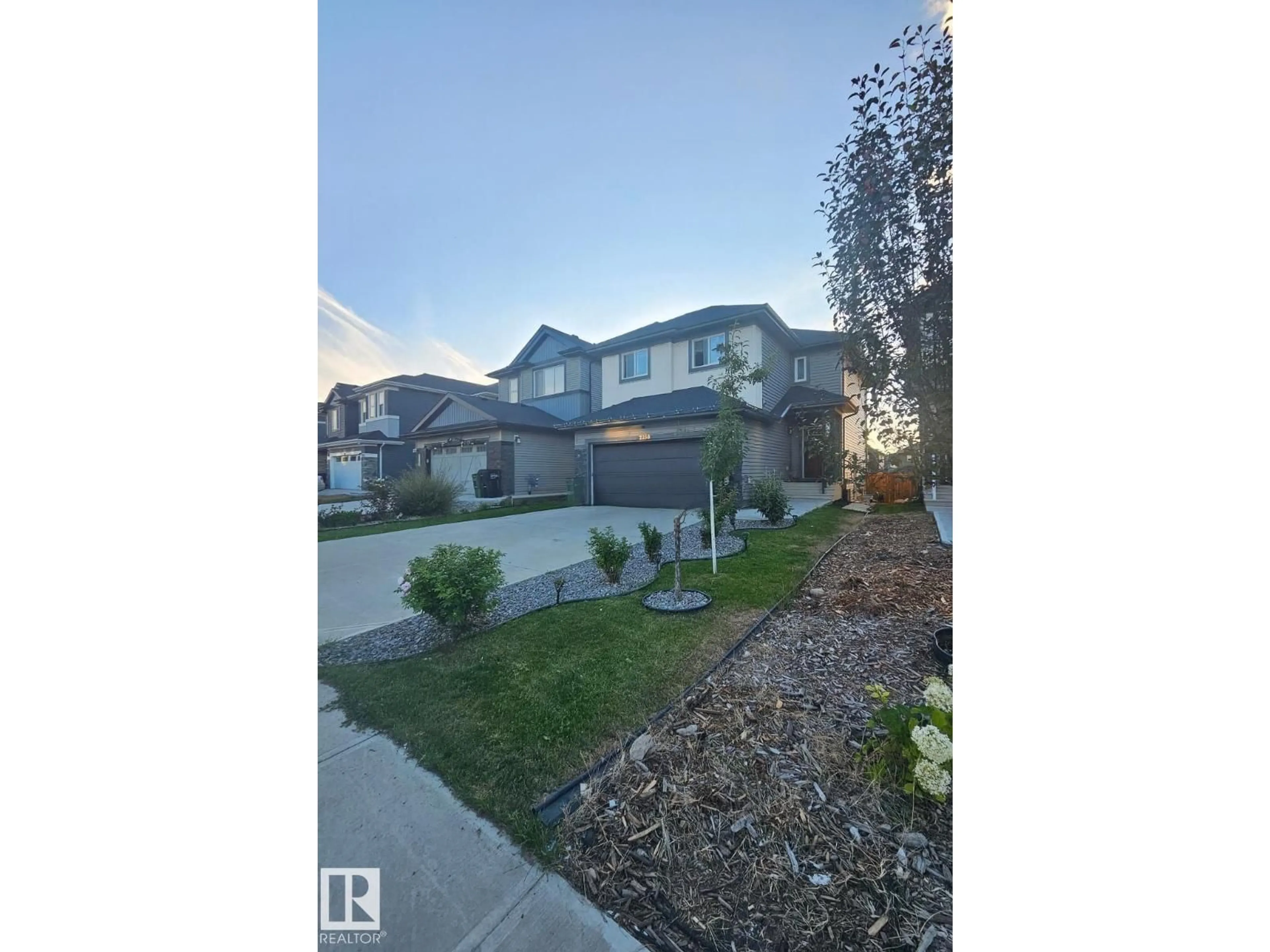 A pic from outside/outdoor area/front of a property/back of a property/a pic from drone, street for SW - 2258 57 ST, Edmonton Alberta T6X2P3