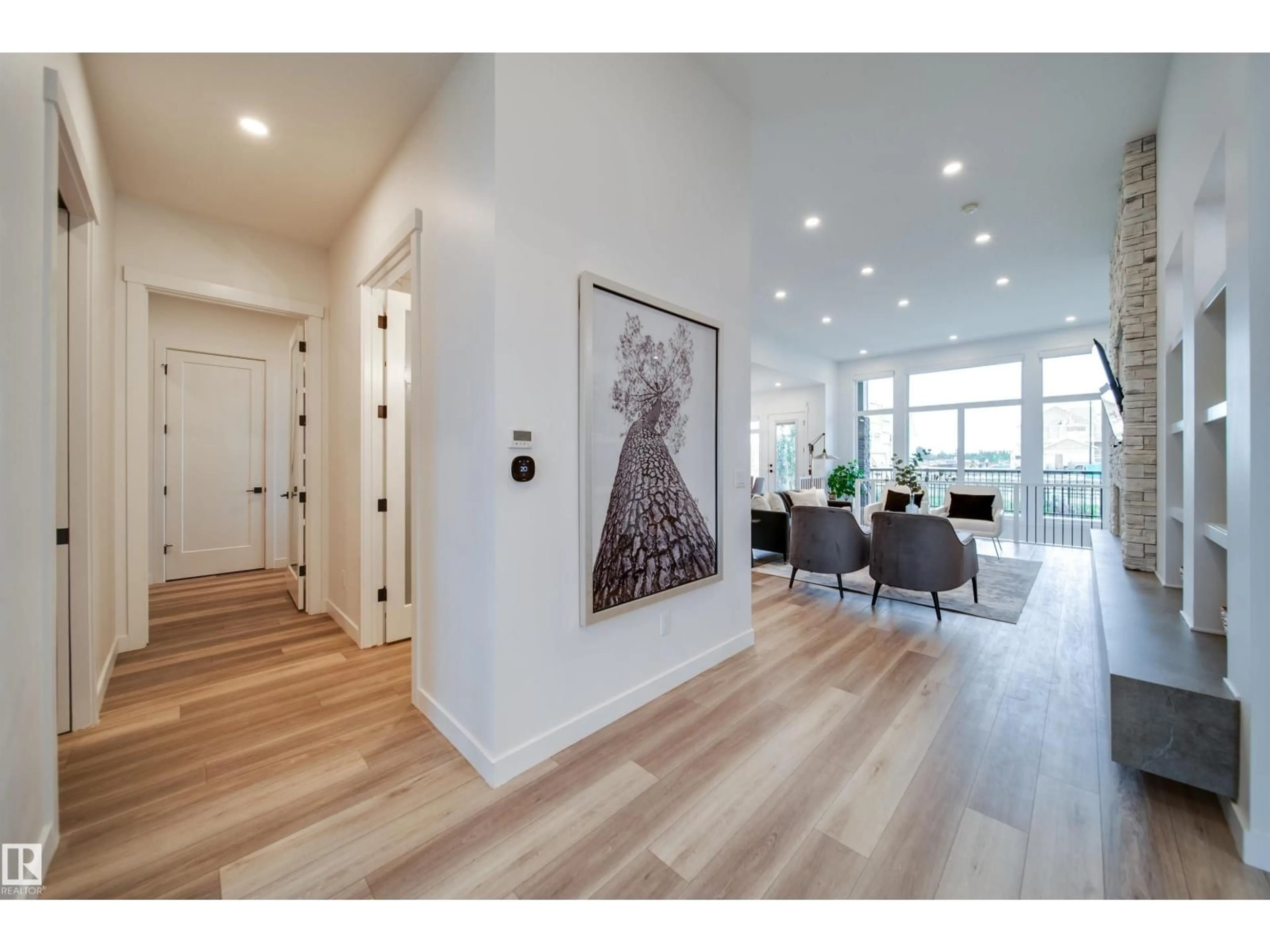Indoor entryway for 4832 KNIGHT CR, Edmonton Alberta T6W5A2