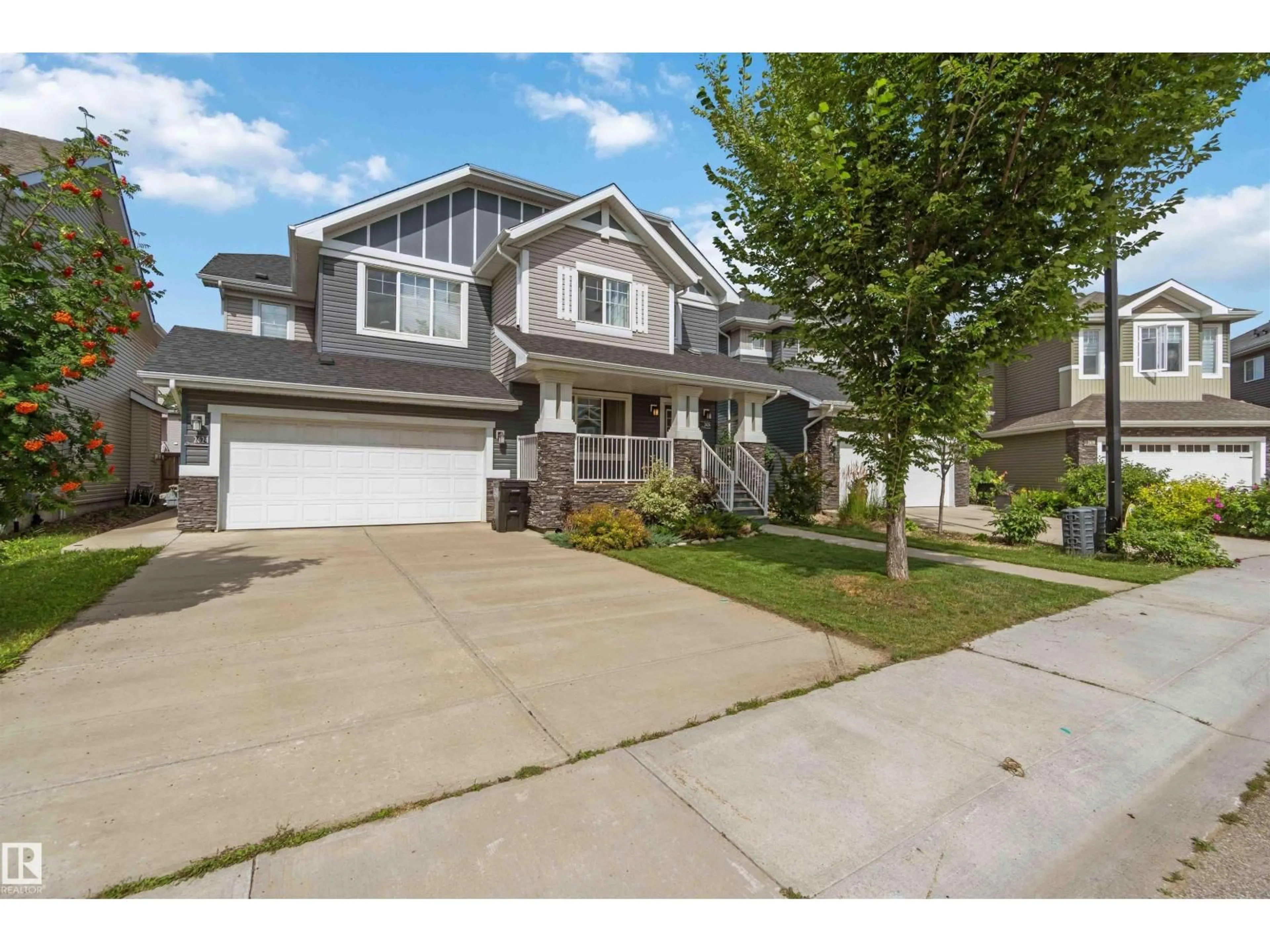 Home with vinyl exterior material, street for 2626 BLUE JAY CLOSE, Edmonton Alberta T5S0J7