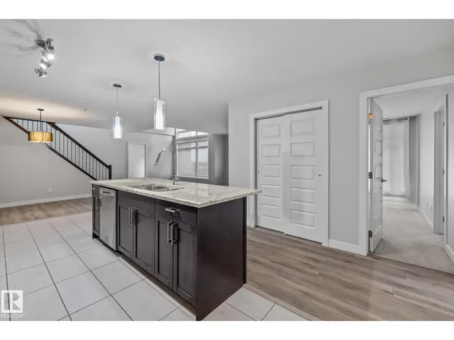 5151 - 810 WINDERMERE BV, Edmonton 5