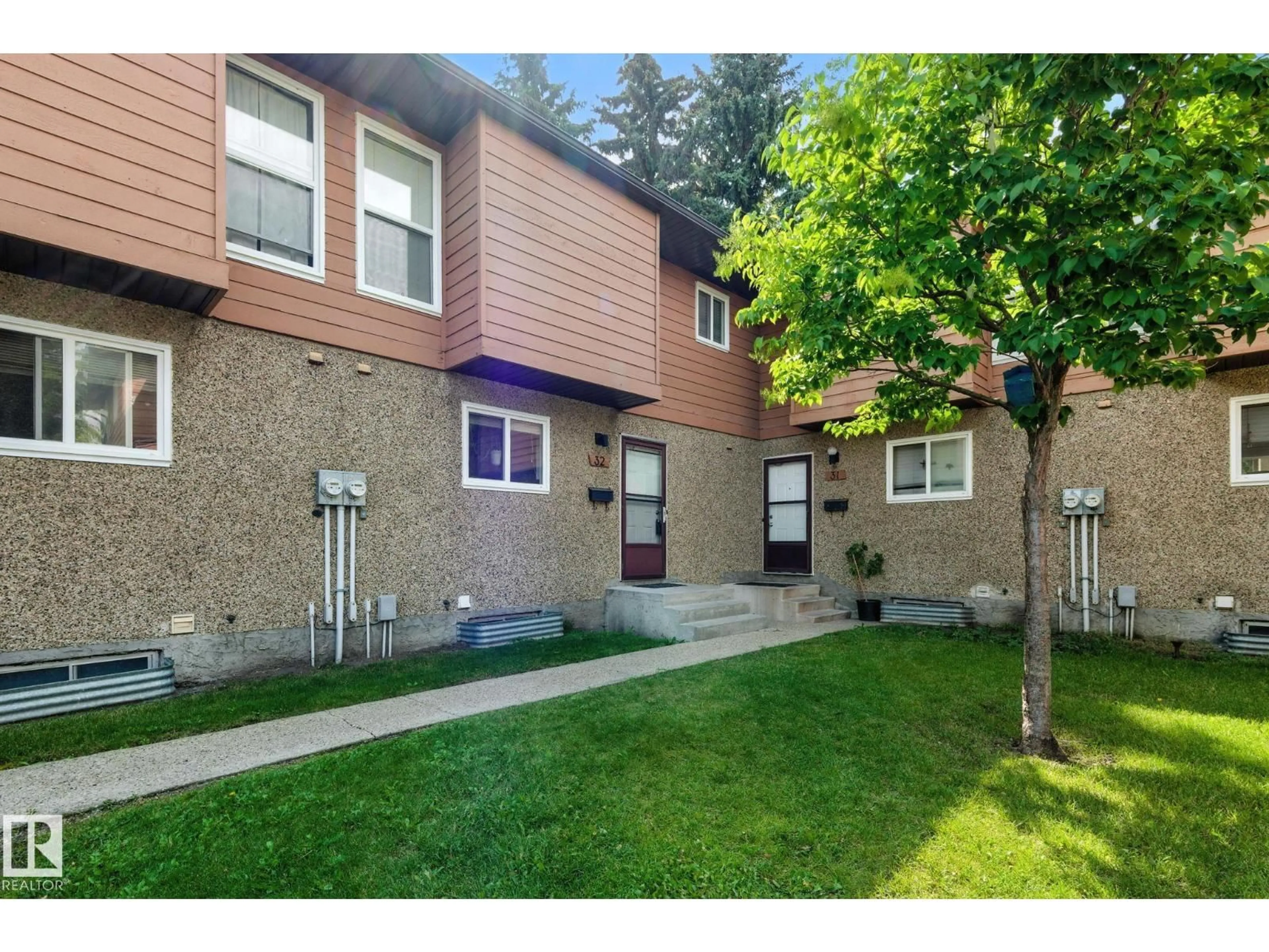 Unknown for #32 - 3812 20 AV, Edmonton Alberta T6L4B2