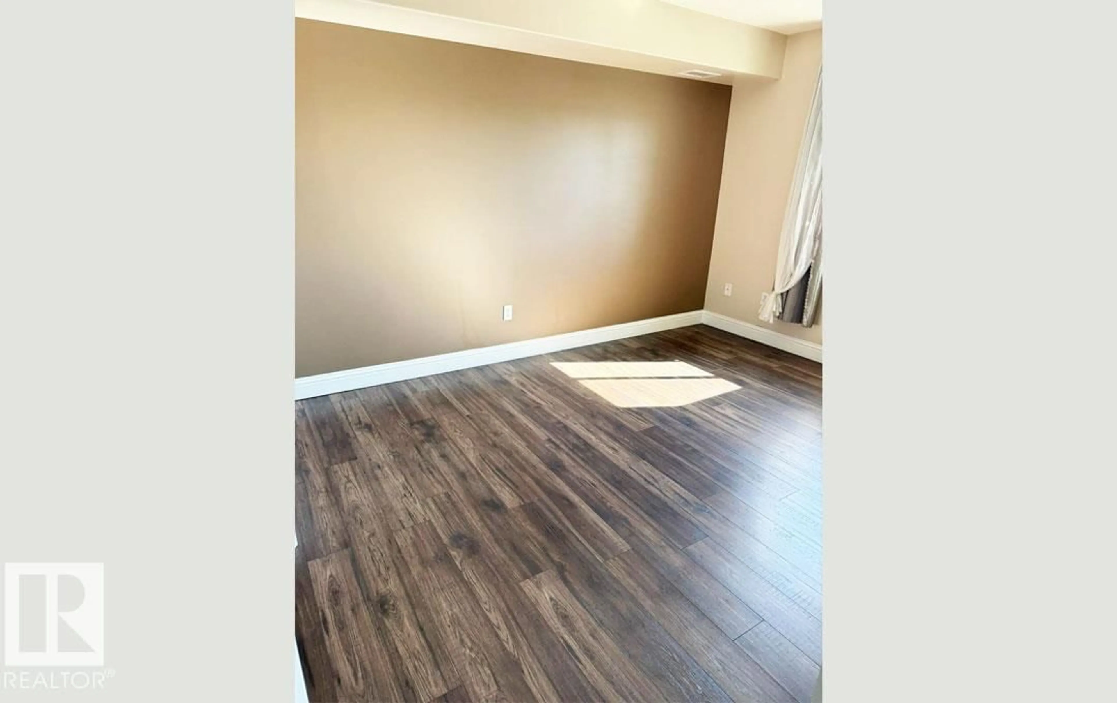 A pic of a room for 418 13111 140 AV NW, Edmonton Alberta T6V0B1
