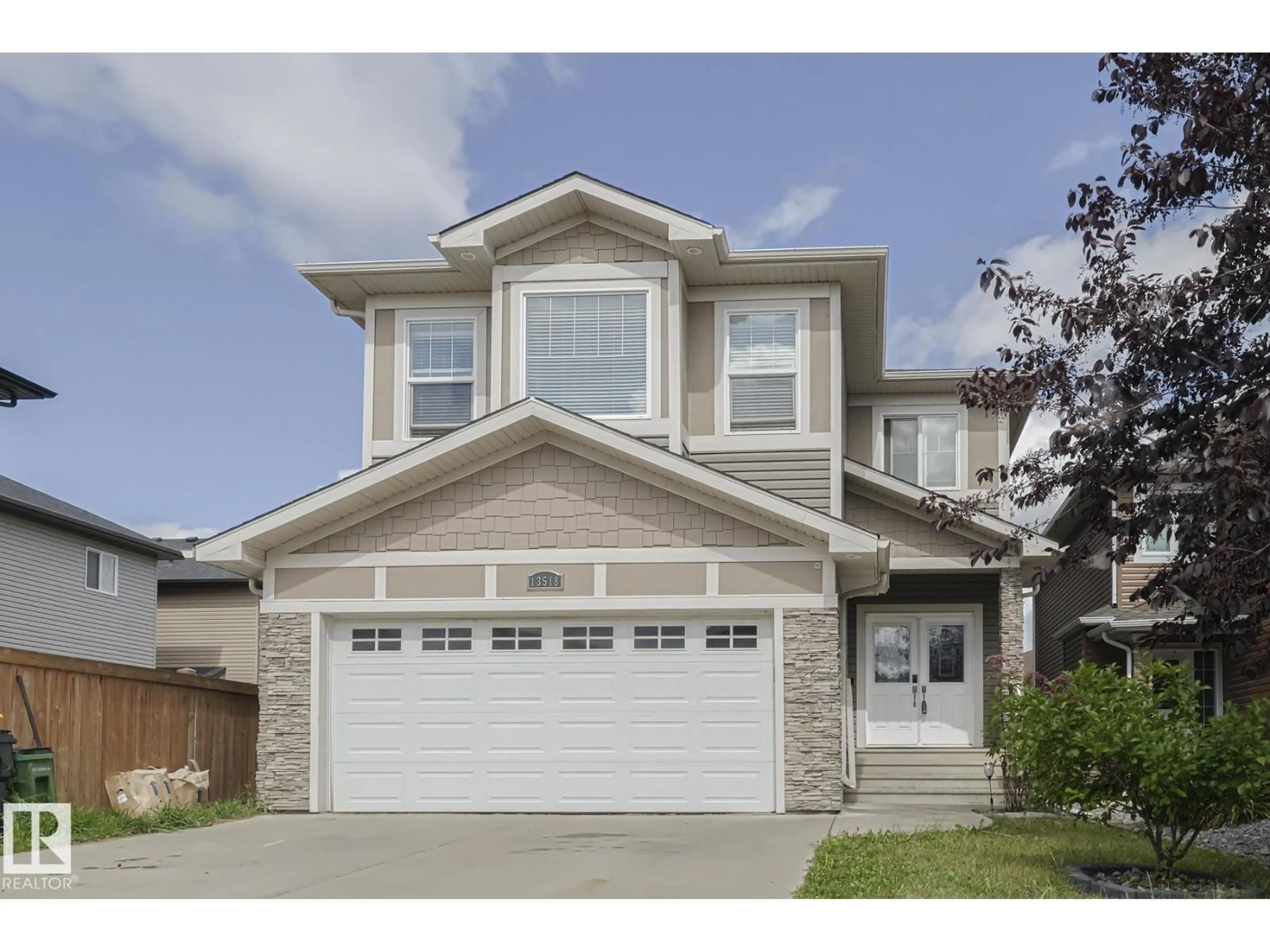 Home with vinyl exterior material, street for 13518 162A AV, Edmonton Alberta T6V0C3