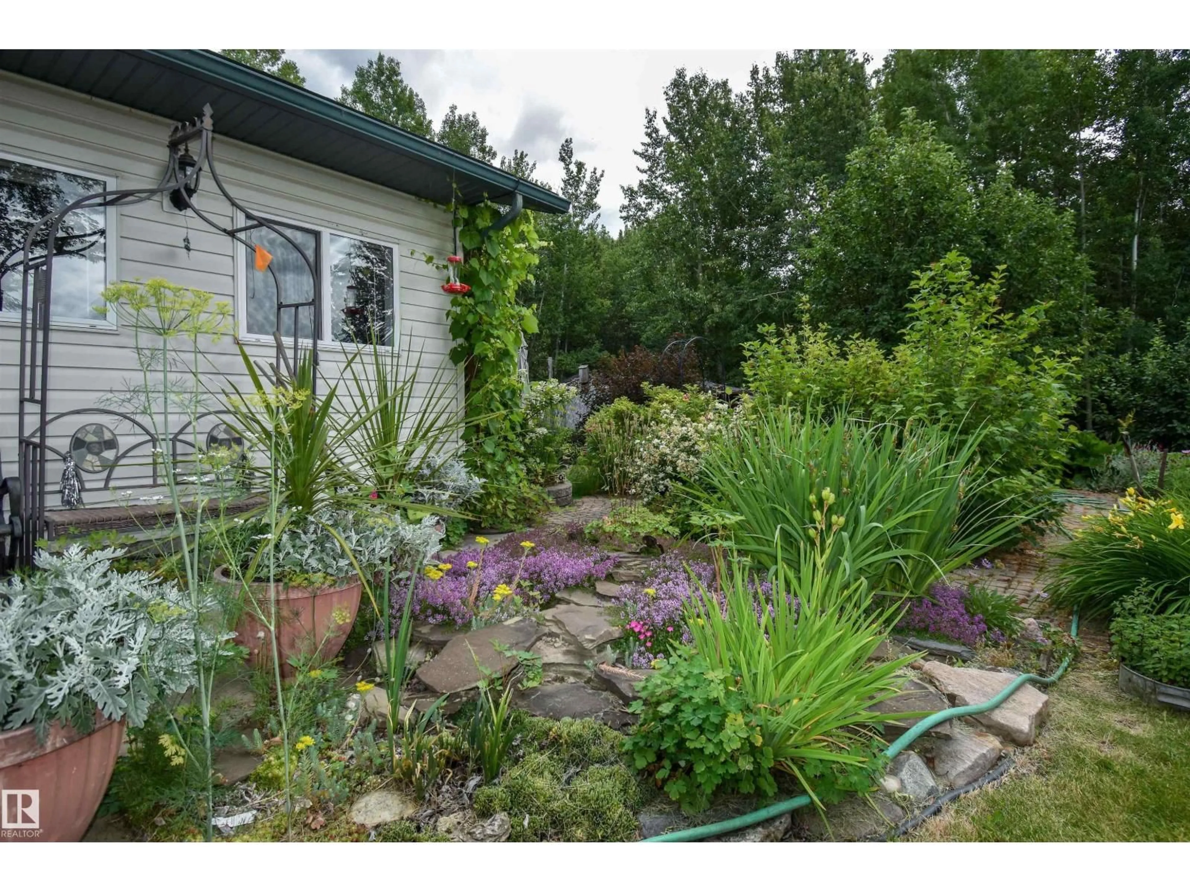 Unknown for 1 - 54429 STE. ANNE TRAIL, Rural Lac Ste. Anne County Alberta T0E0A0