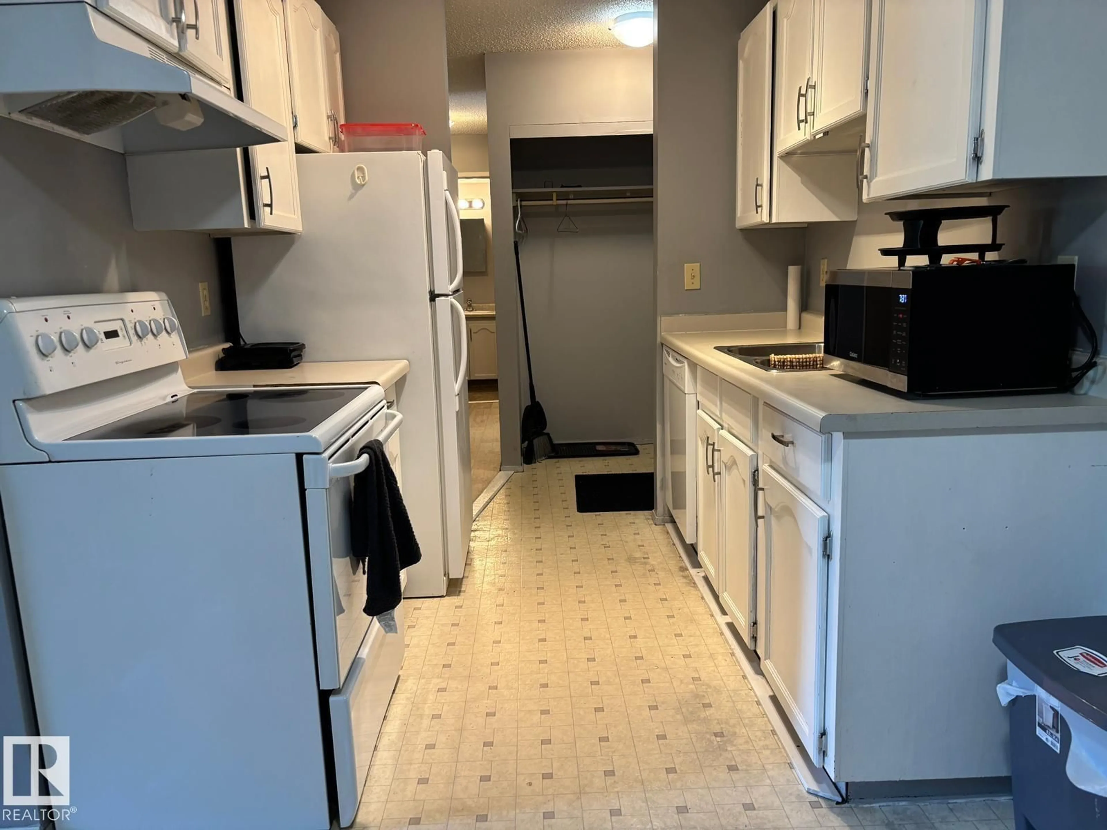 Standard kitchen, unknown for #212 - 5705 51 STREET, Elk Point Alberta T0A1A0