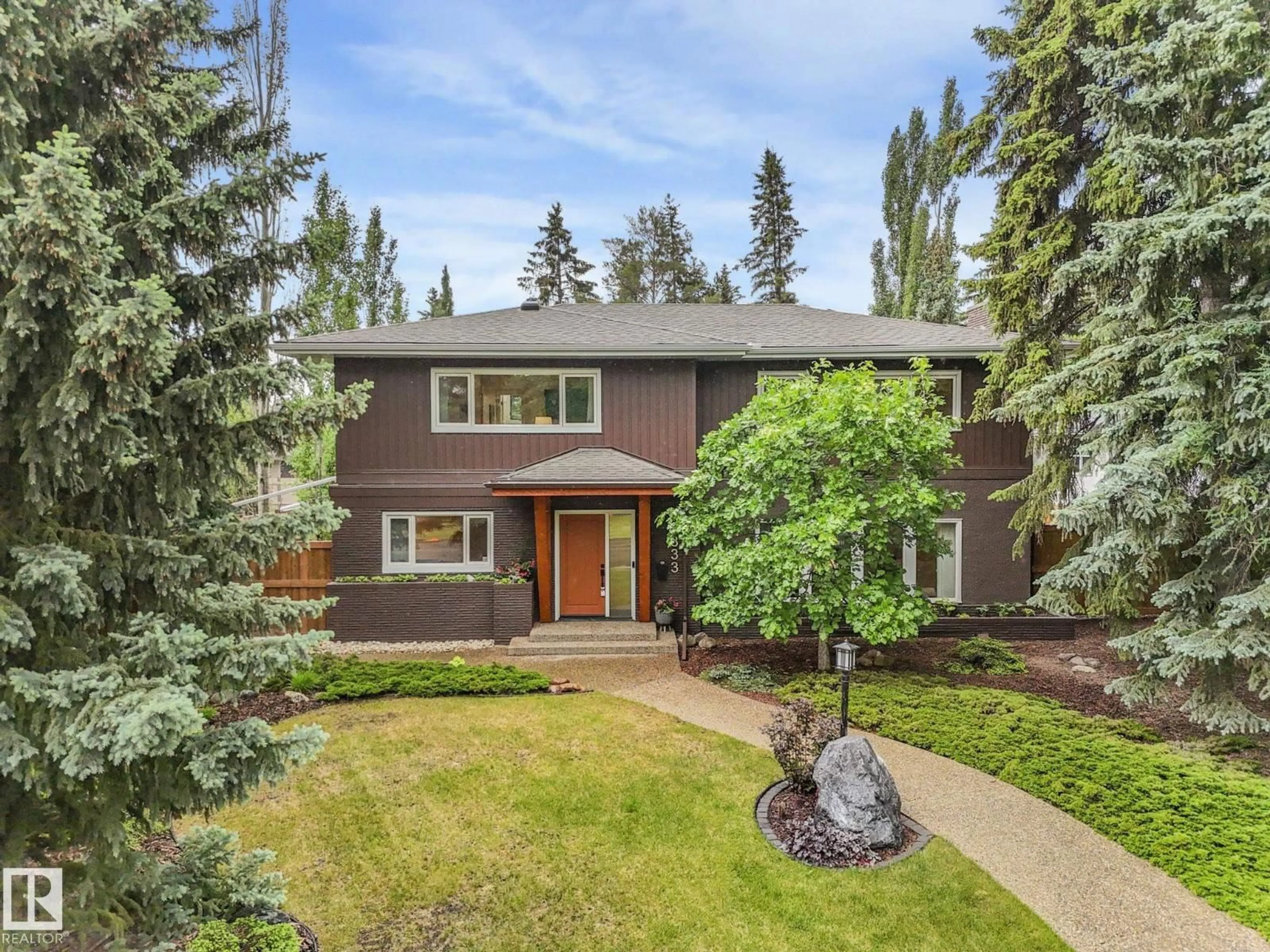Home with brick exterior material, street for 13833 SUMMIT DR, Edmonton Alberta T5N3S8
