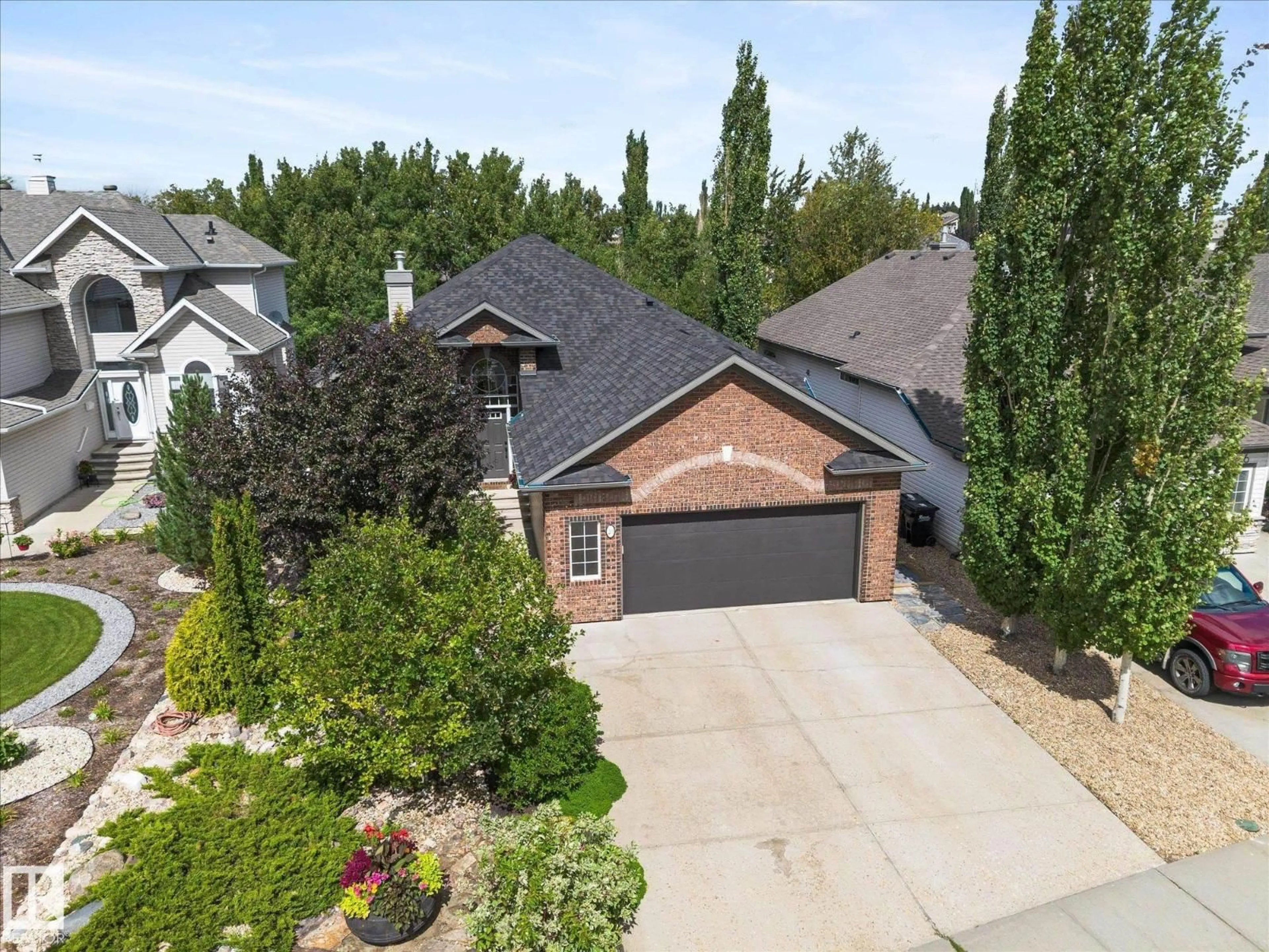 A pic from outside/outdoor area/front of a property/back of a property/a pic from drone, street for 20 HAWKSTONE LD, Sherwood Park Alberta T8A6M9