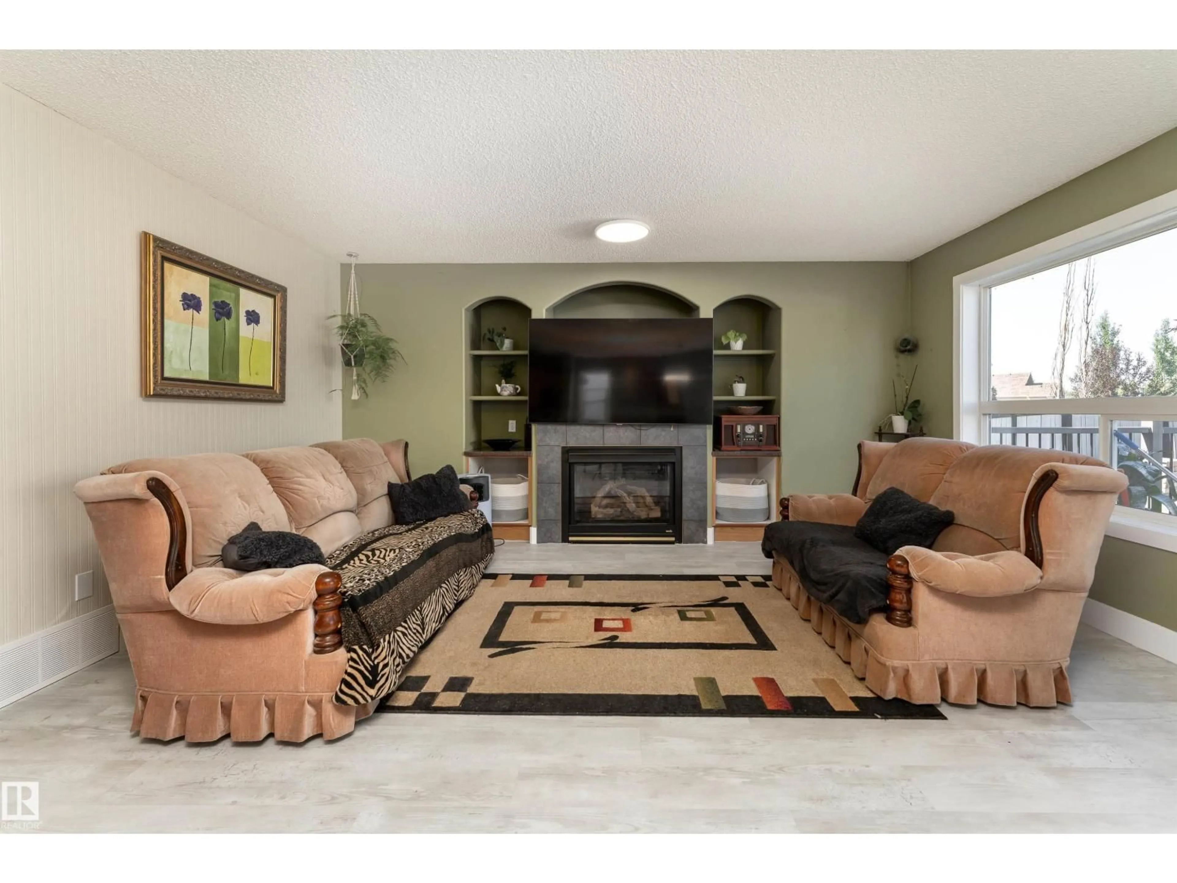 Living room with furniture, unknown for 16108 130 ST NW, Edmonton Alberta T6V1S9
