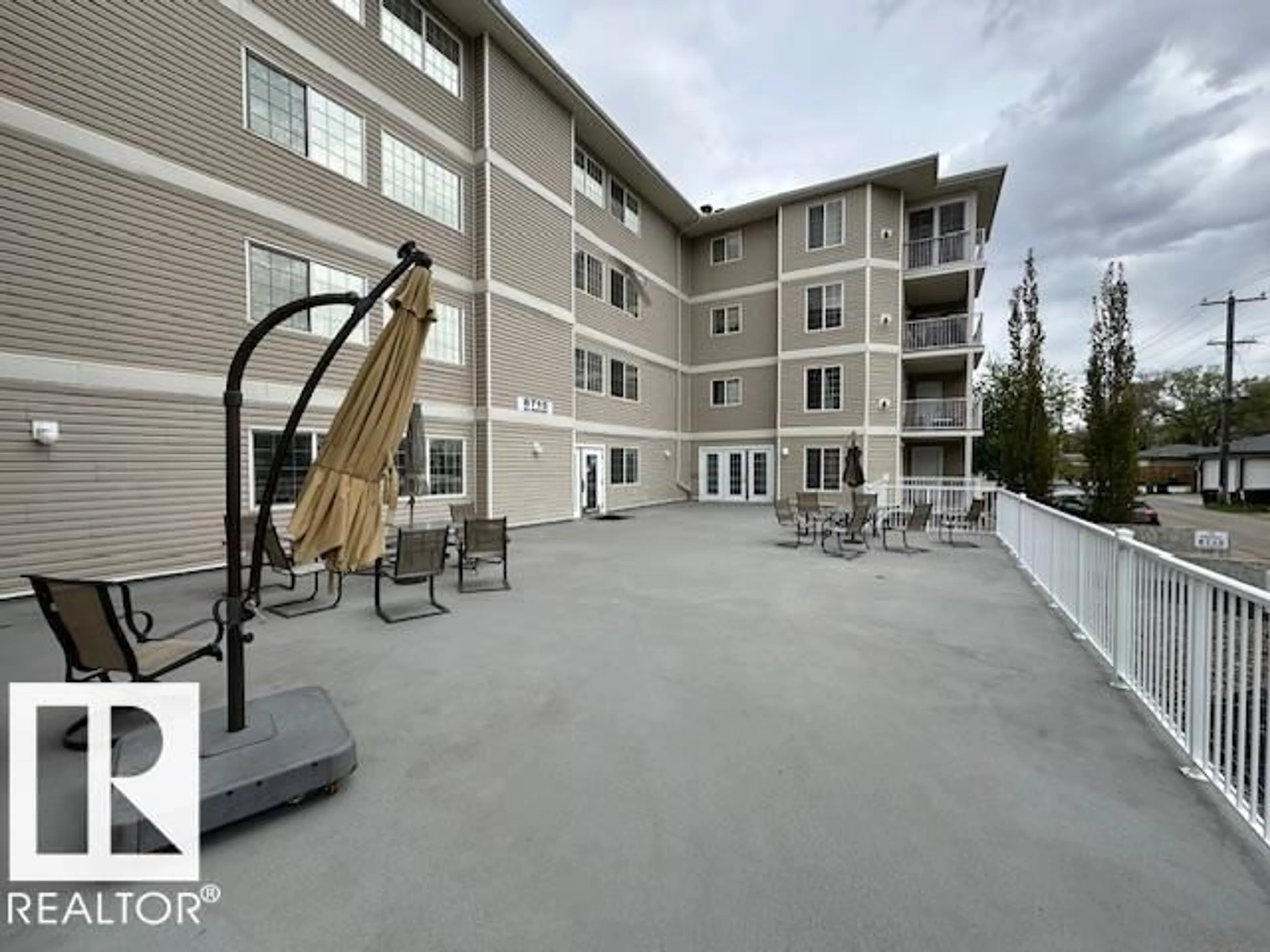 Patio, unknown for #206 - 8715 82 AV, Edmonton Alberta T6C4R6