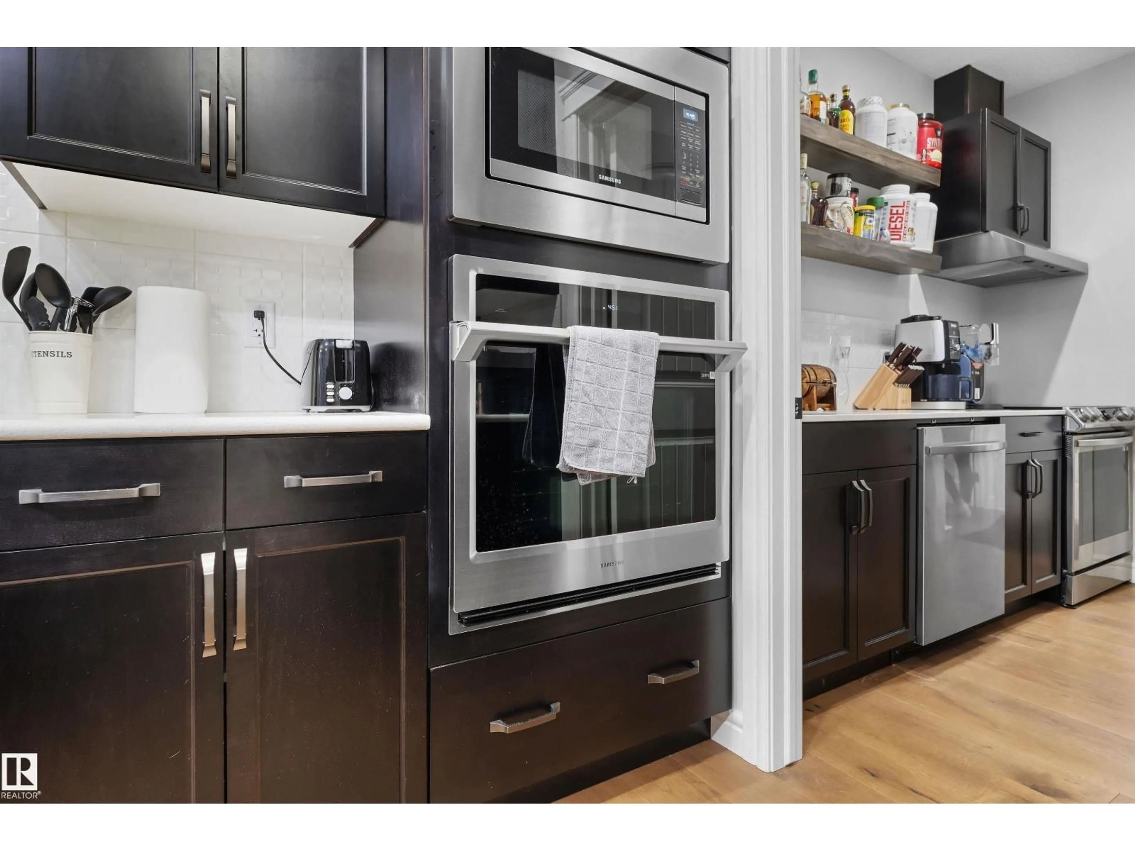 Unknown for 449 CONROY CR, Edmonton Alberta T6W5A9