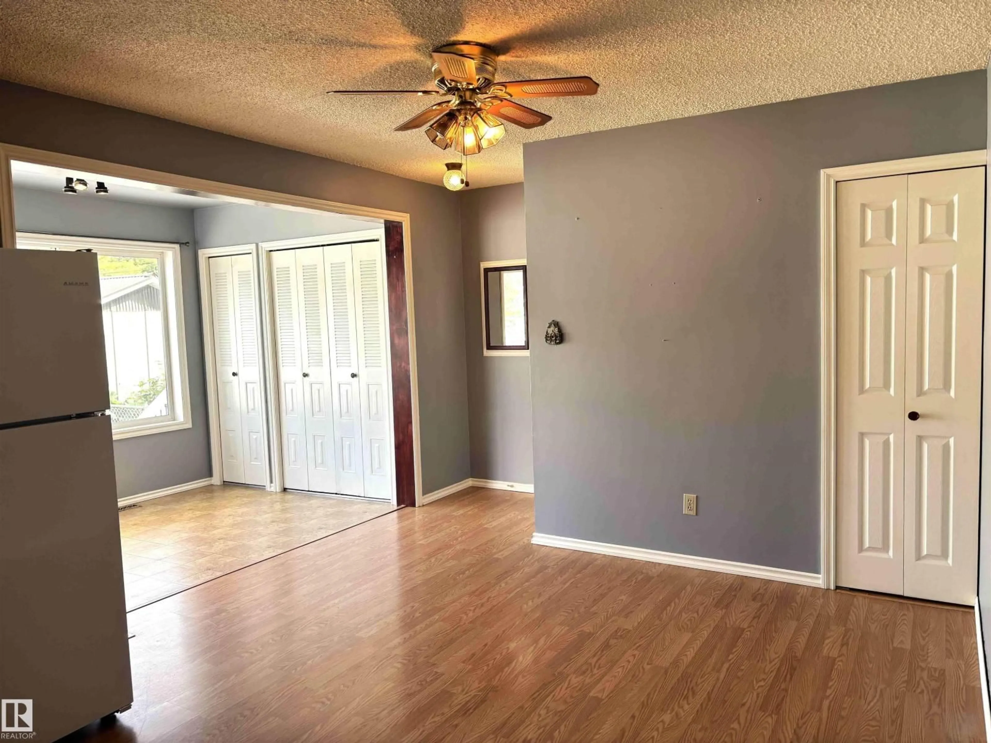 A pic of a room for 5008 53 AVE, Breton Alberta T0C0P0