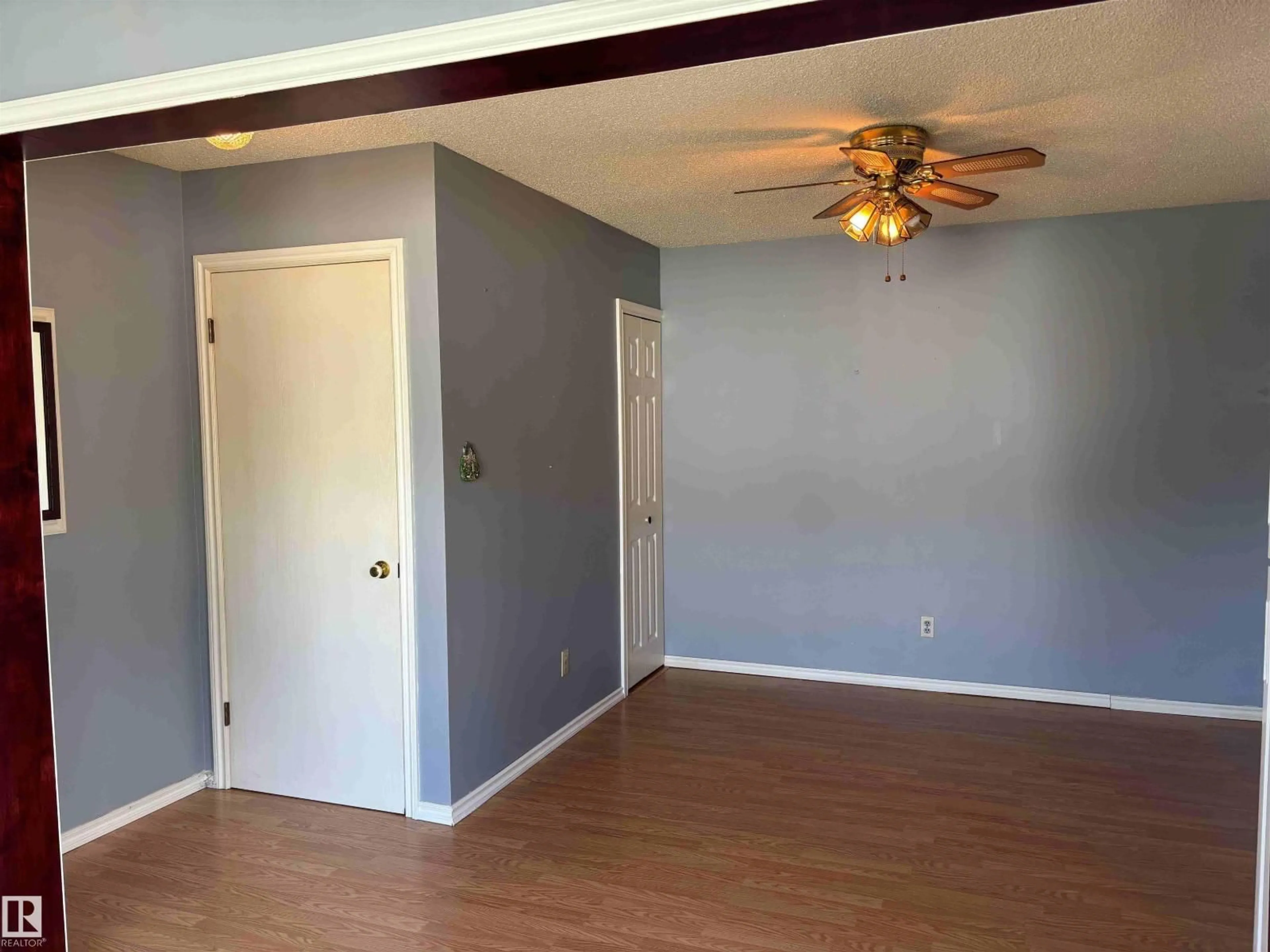 A pic of a room for 5008 53 AVE, Breton Alberta T0C0P0