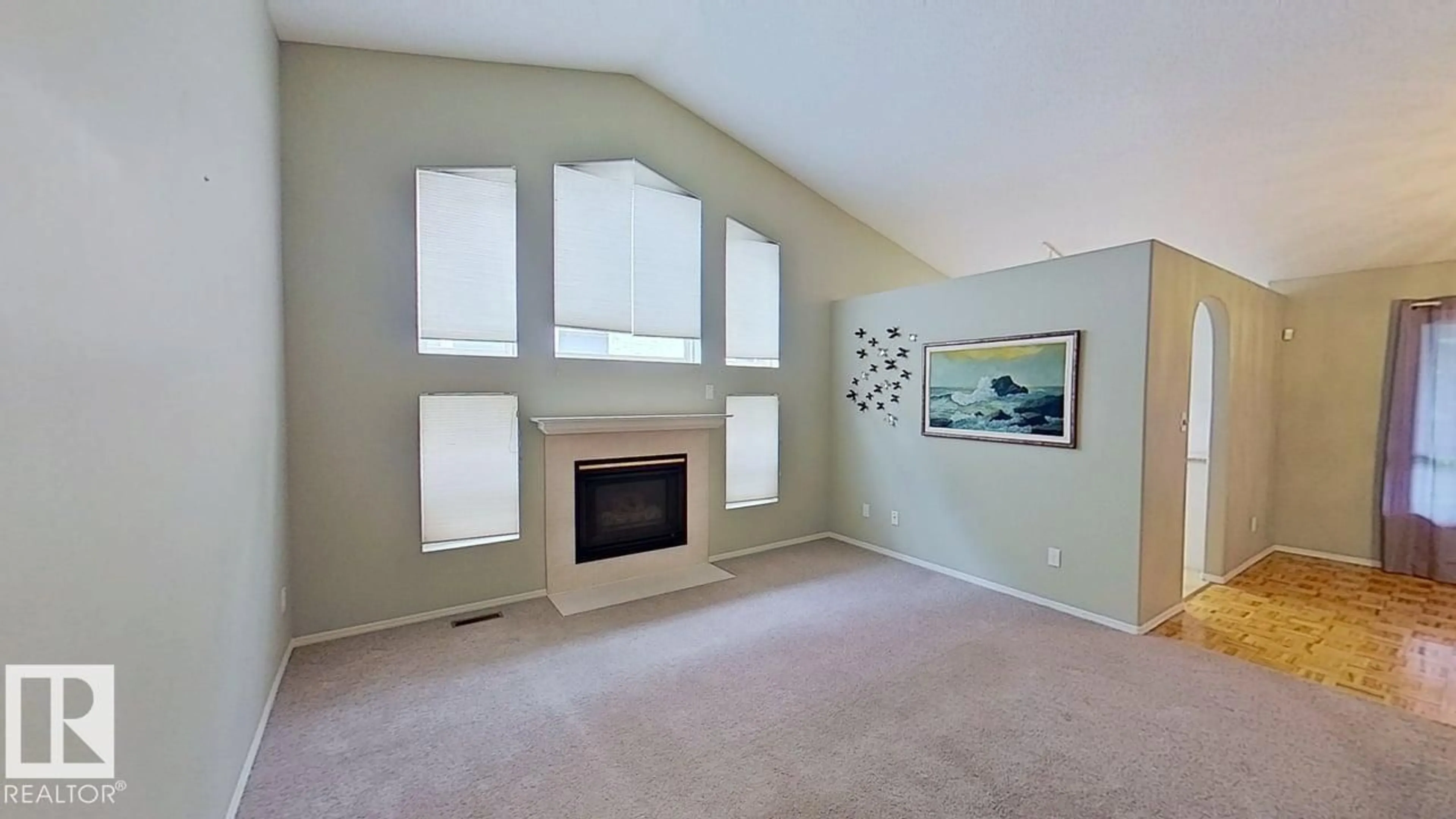 A pic of a room for 51 - 9718 176 ST NW, Edmonton Alberta T5T6B8