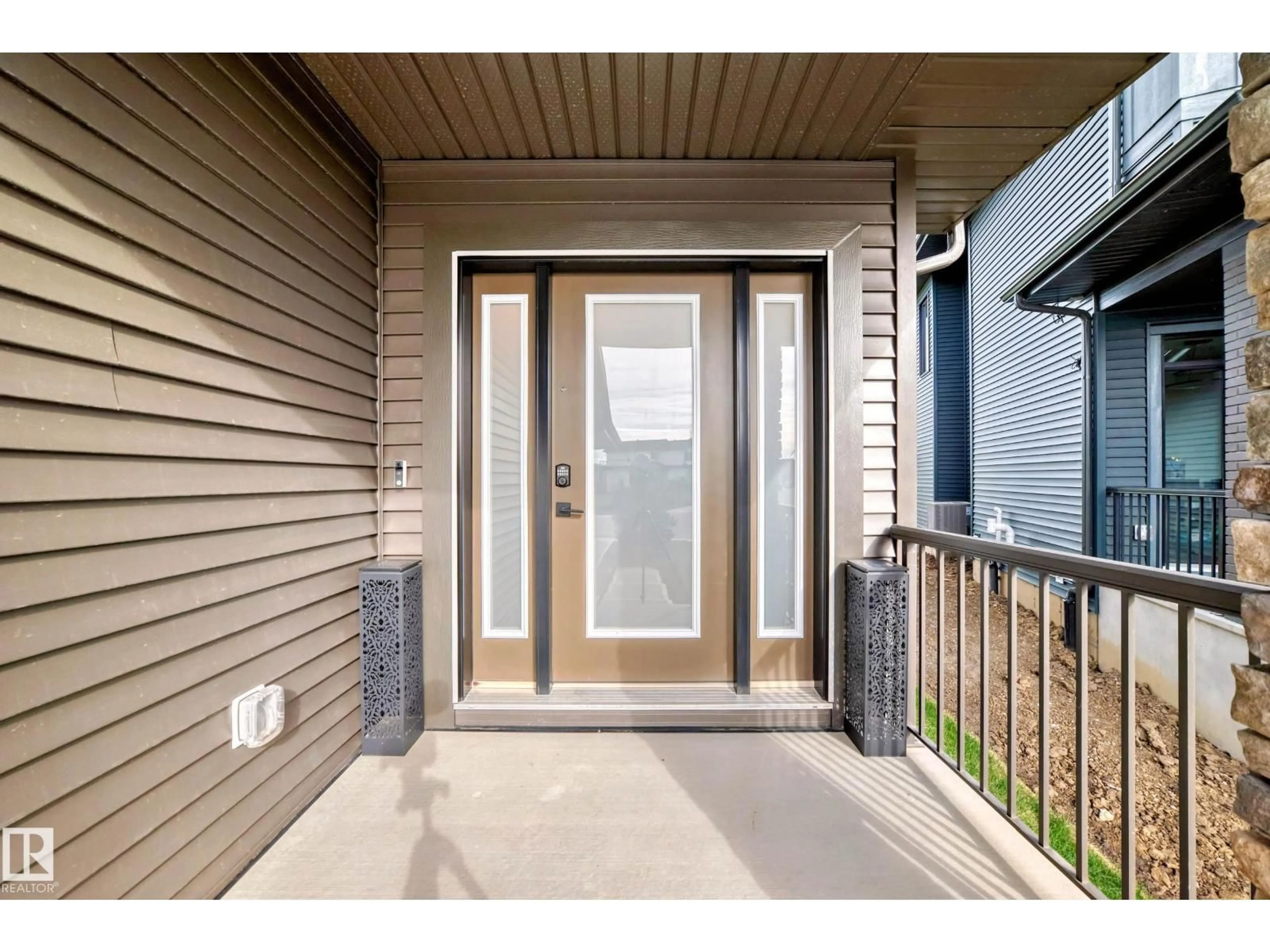 Indoor entryway for NW - 2648 208 ST, Edmonton Alberta T6M1P3