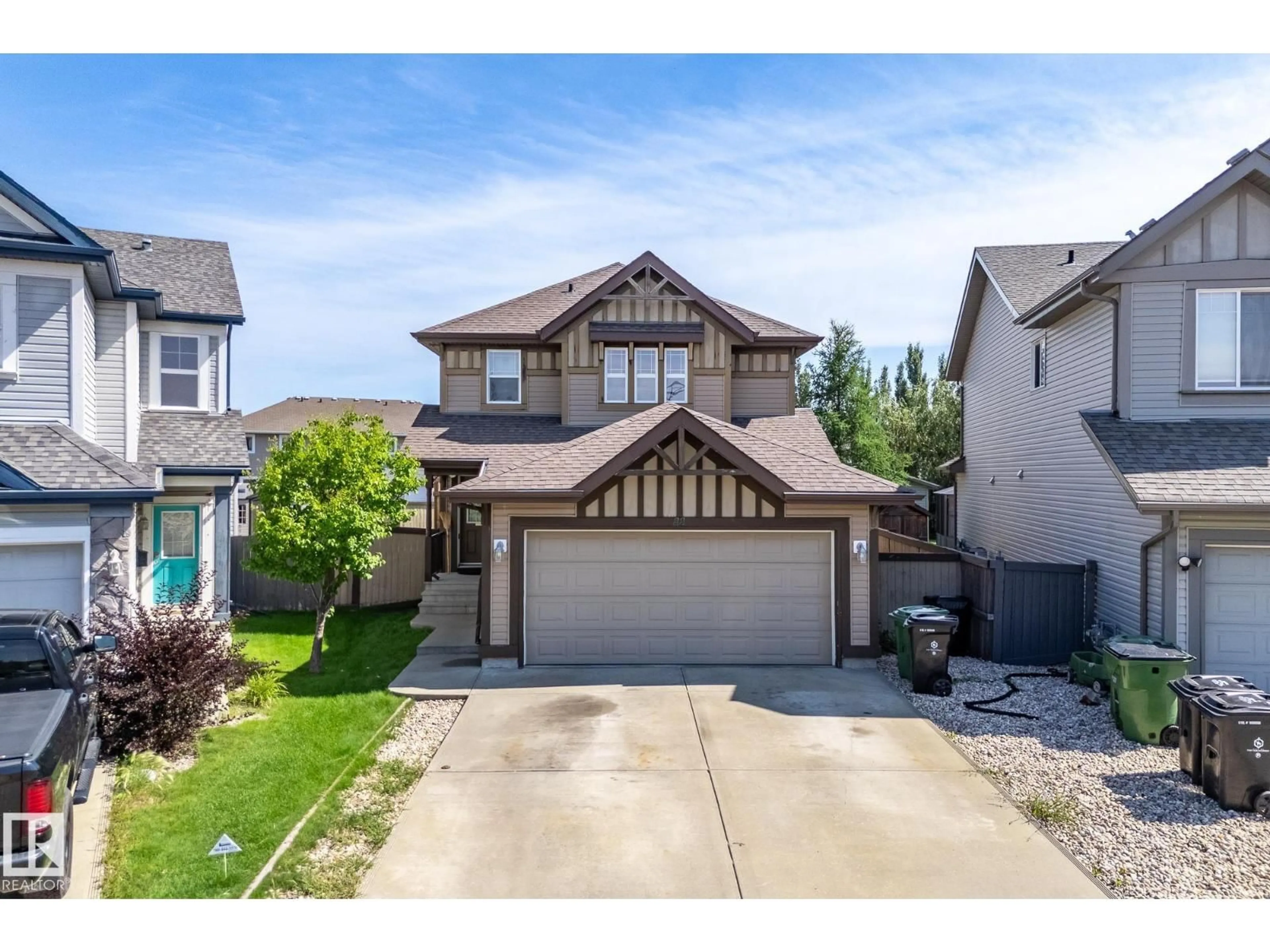 A pic from outside/outdoor area/front of a property/back of a property/a pic from drone, street for 88 CAMPBELL, Fort Saskatchewan Alberta T8L0E5