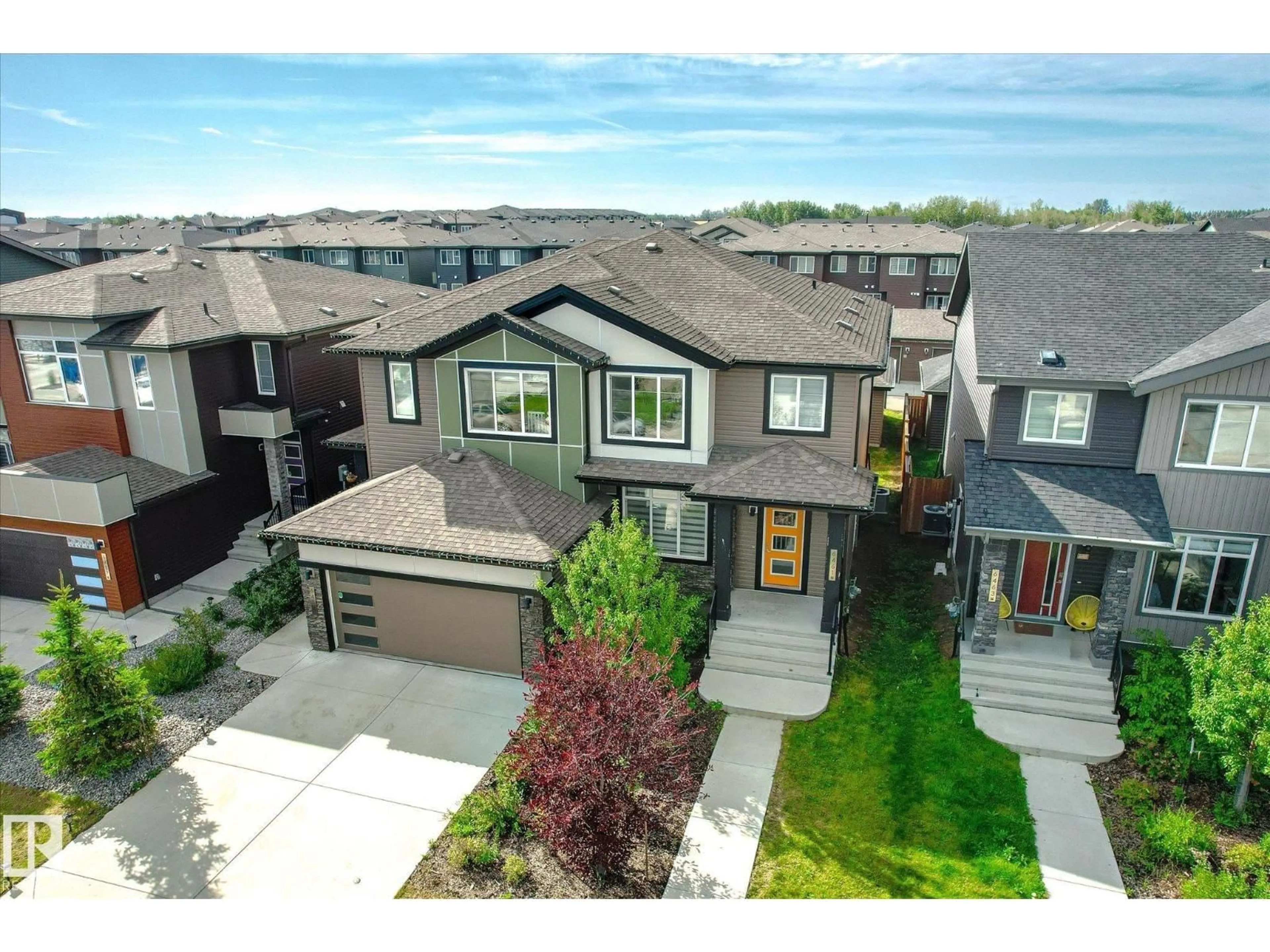 A pic from outside/outdoor area/front of a property/back of a property/a pic from drone, street for 6461 KING WD, Edmonton Alberta T6W4R6