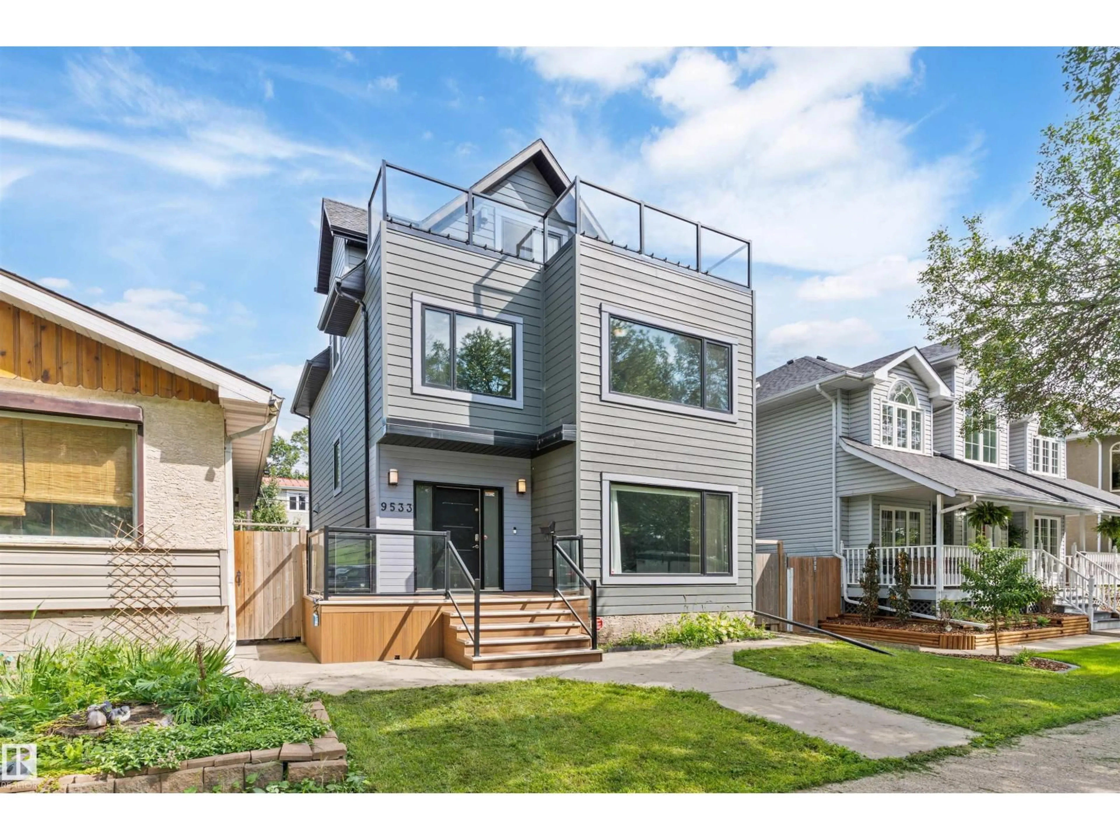 Unknown for 9533 101 STREET, Edmonton Alberta T5K0W6