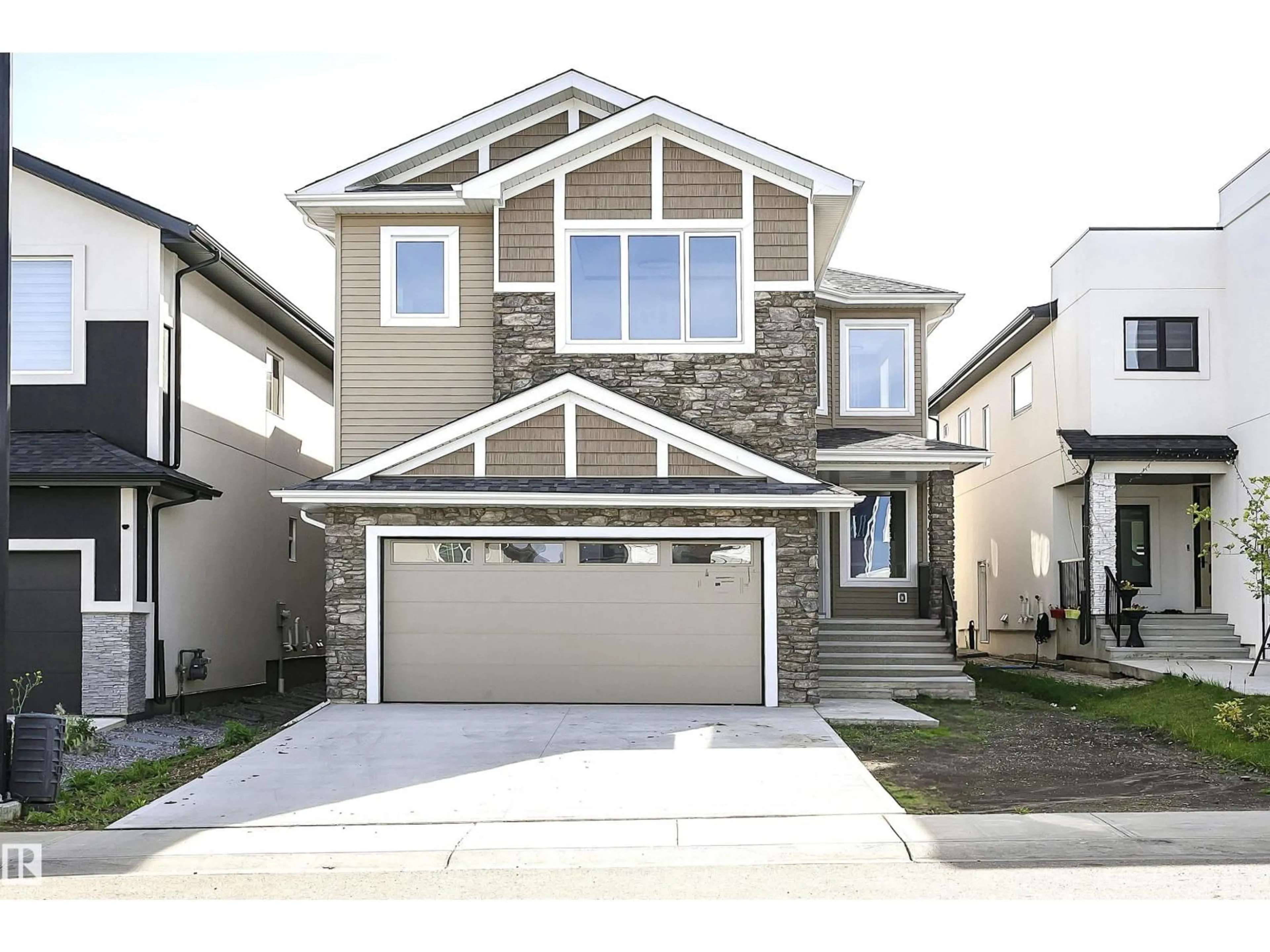 Home with vinyl exterior material, street for NW - 1723 19 ST, Edmonton Alberta T6T2N1