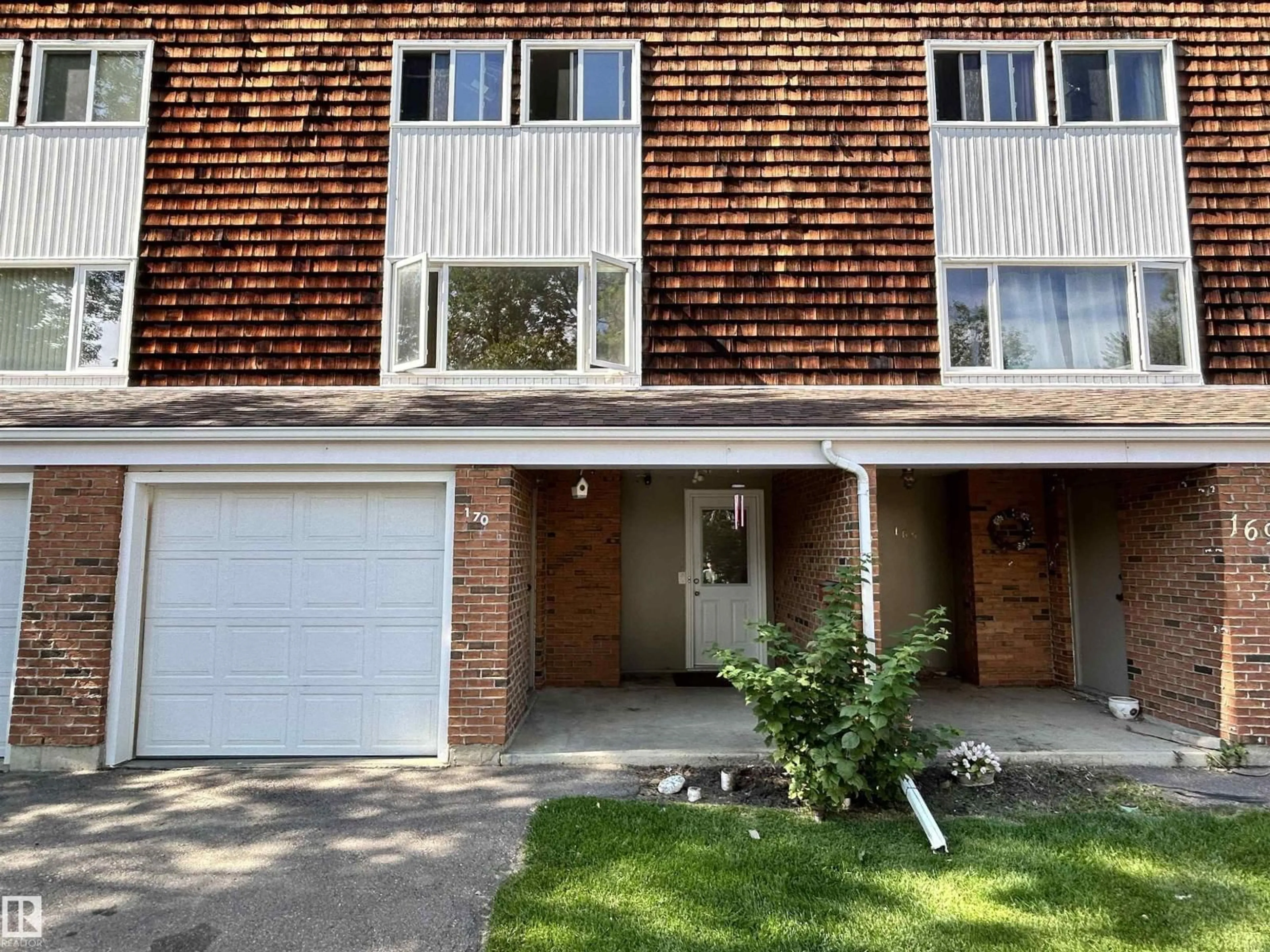 Home with brick exterior material, street for 170 GREAT OA, Sherwood Park Alberta T8A0V8