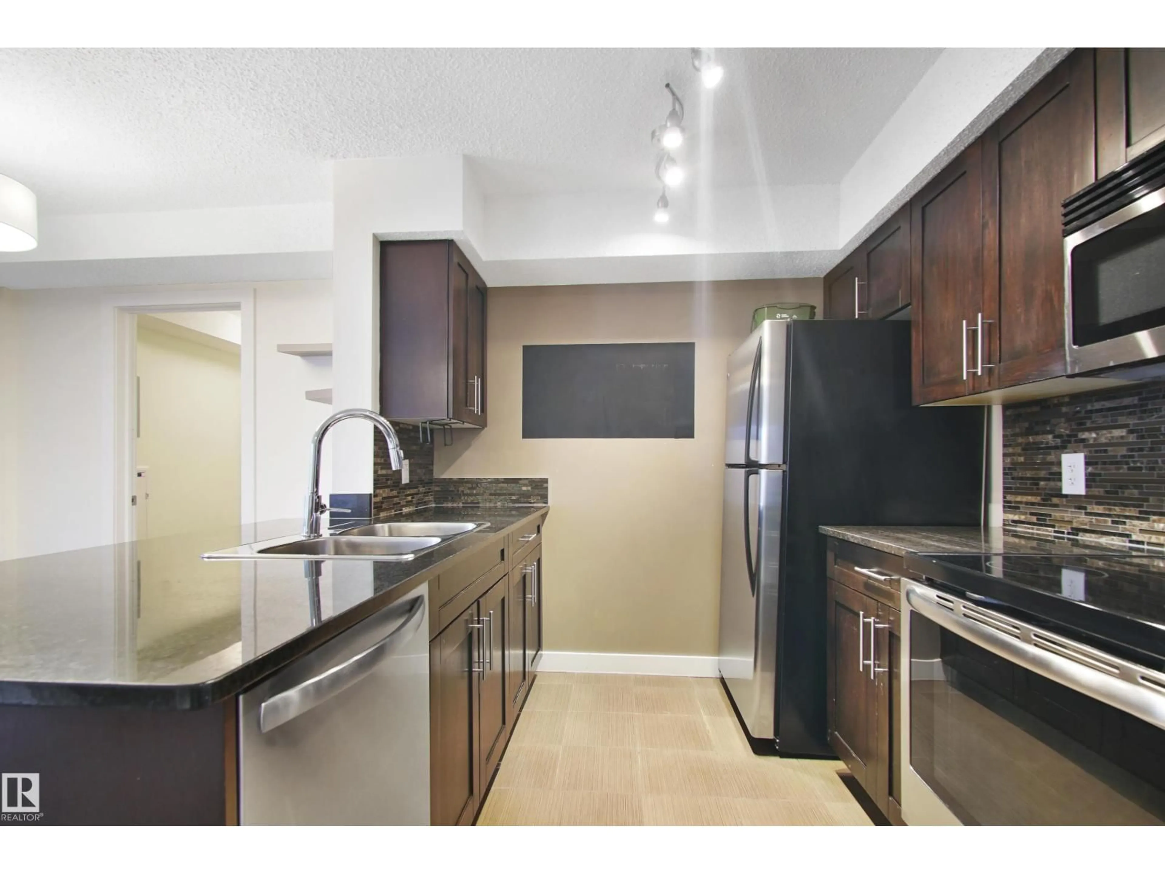 Standard kitchen, unknown for 108 - 1080 MCCONACHIE BV, Edmonton Alberta T5Y0X2