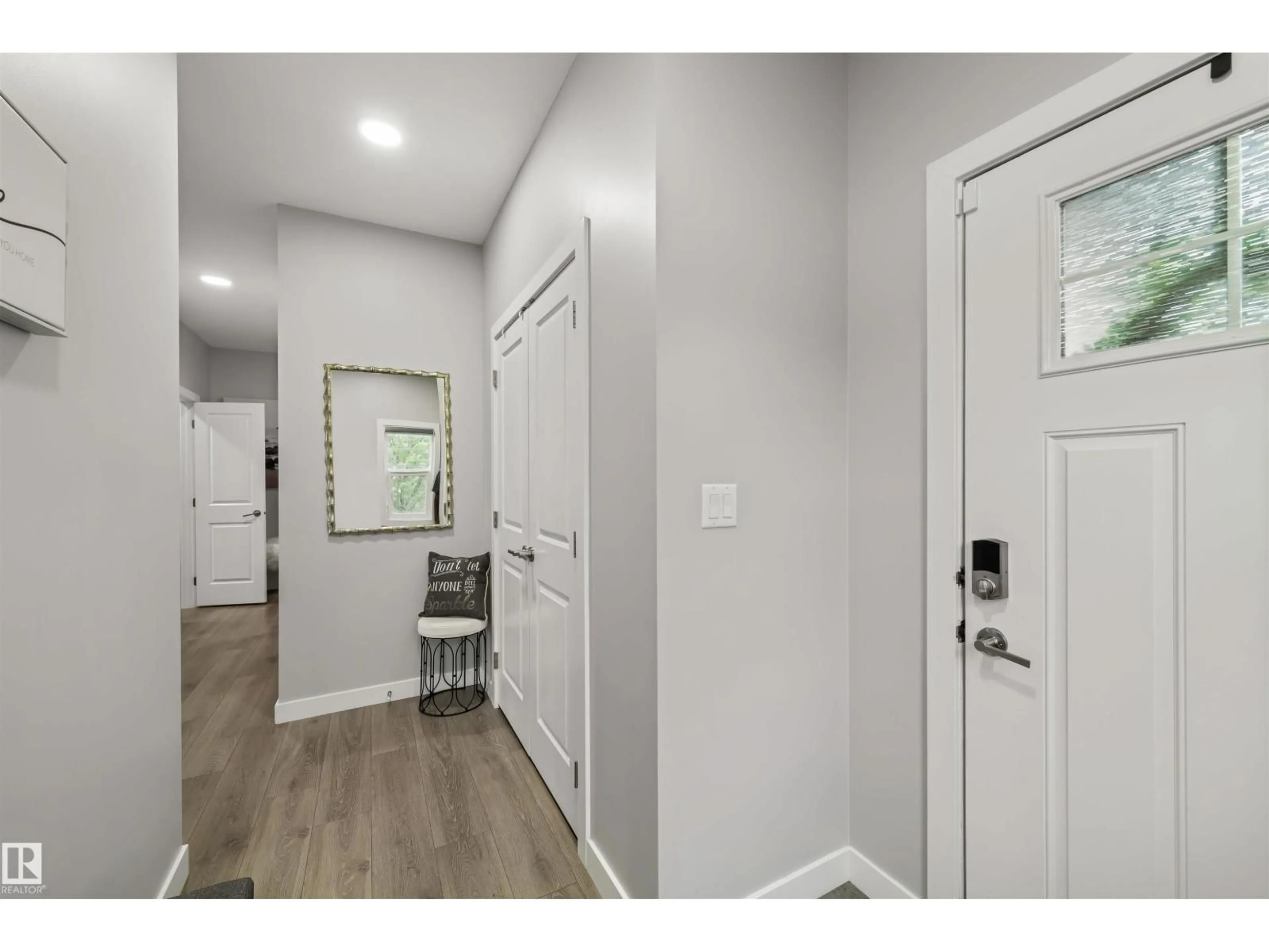 Indoor entryway for SW - 704 CONROY CO, Edmonton Alberta T6W4H5