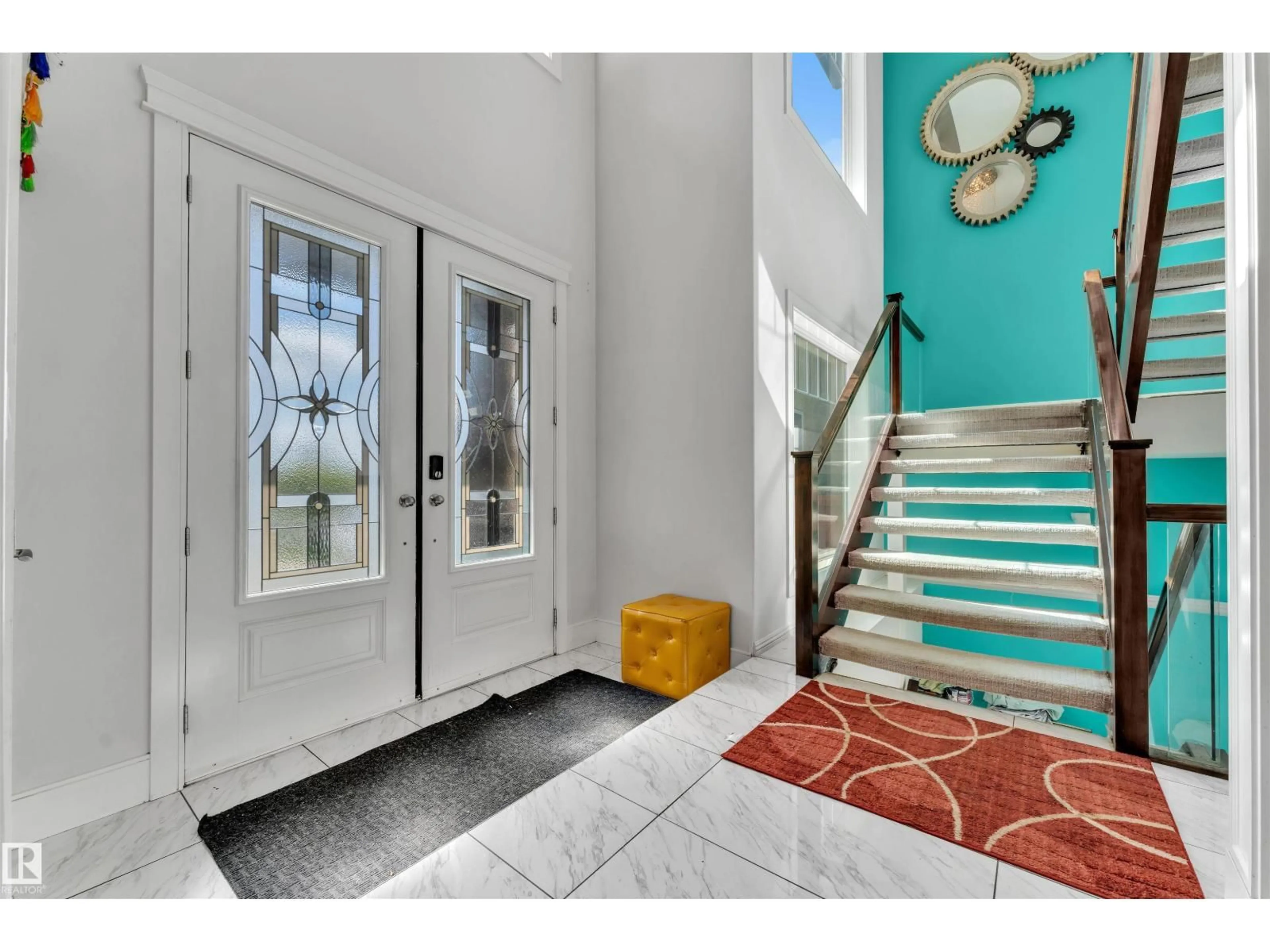 Indoor foyer for 1273 ADAMSON DR, Edmonton Alberta T6W2N7