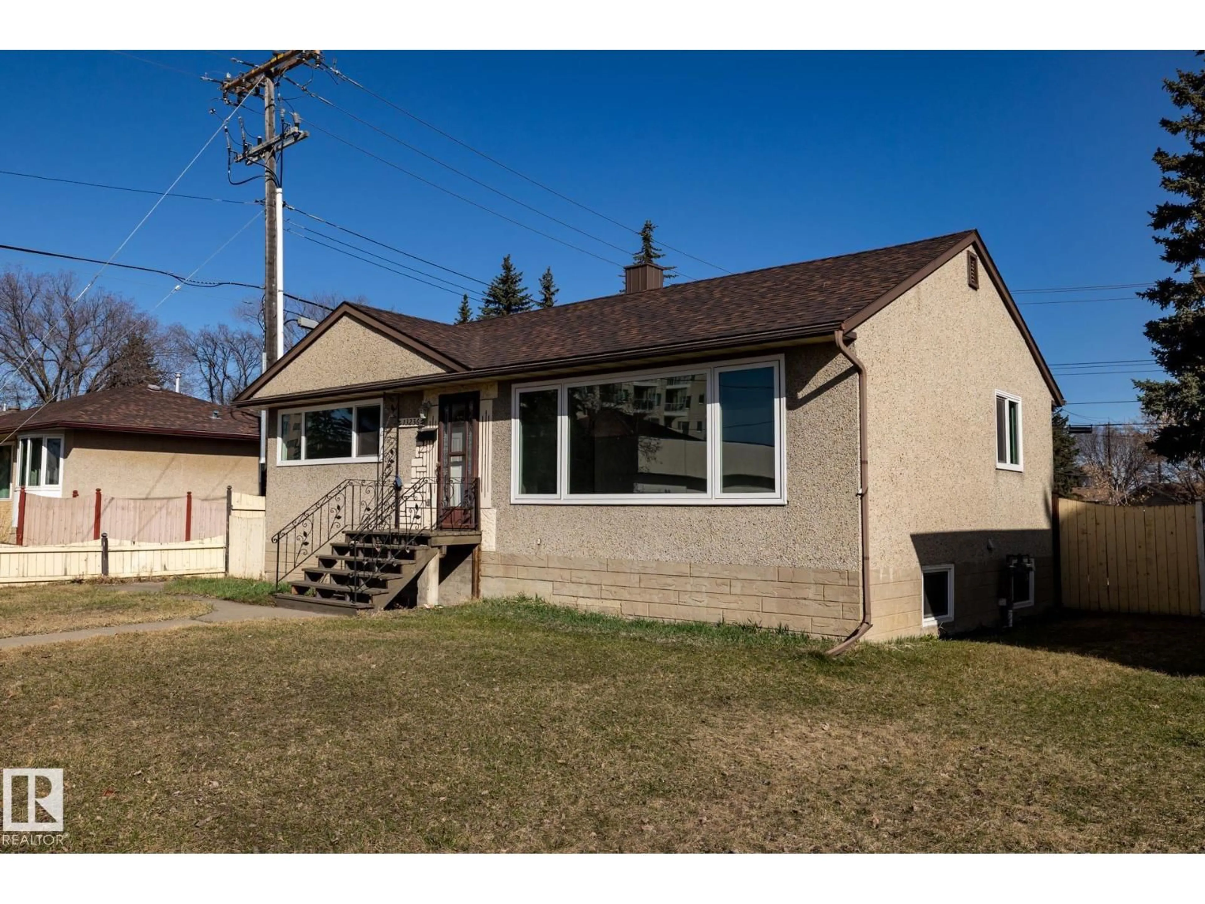 Unknown for 13236 115 AV, Edmonton Alberta T5M3A6