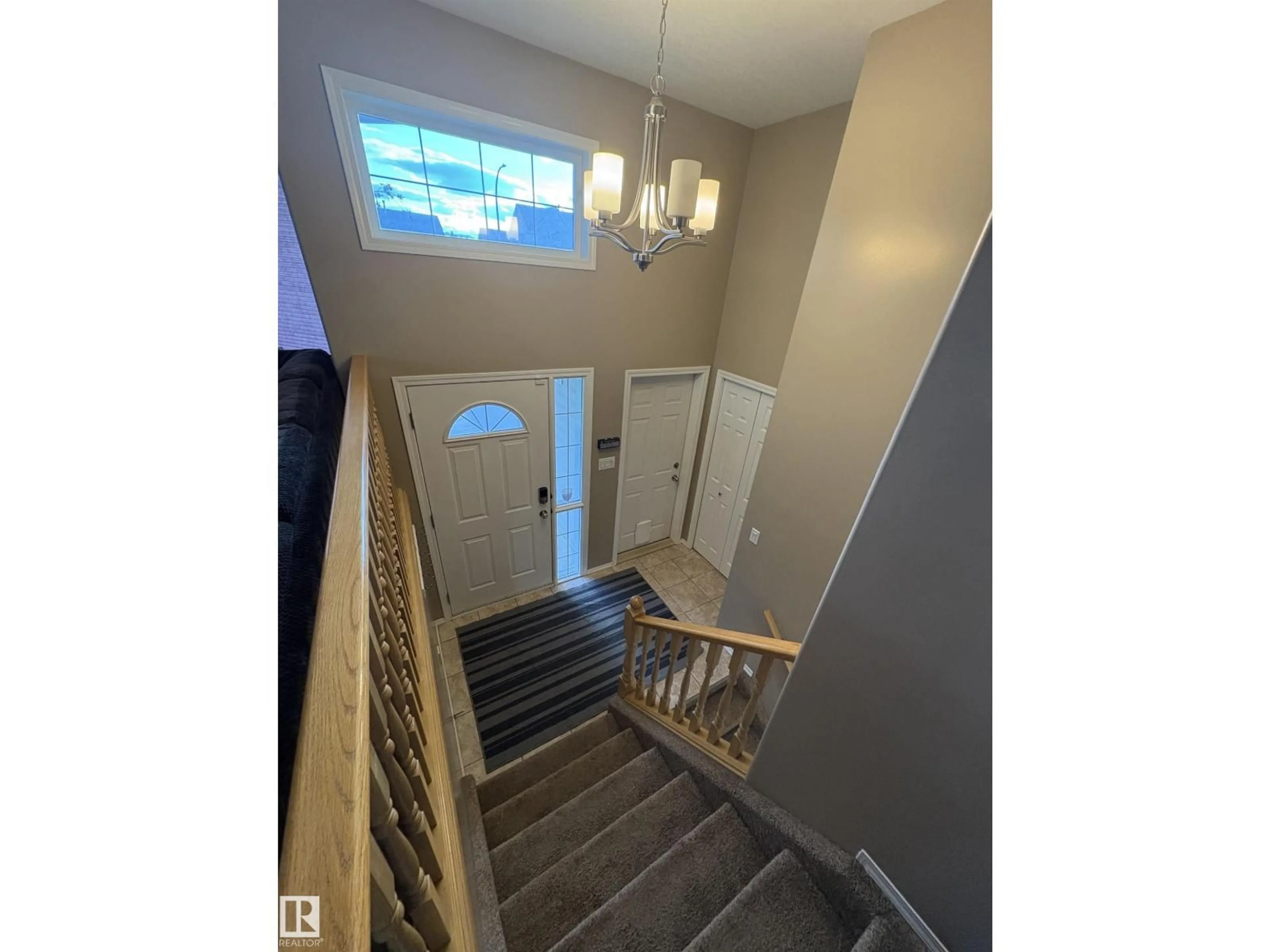 Unknown for 152 MACKAY CR, Hinton Alberta T7V2T7