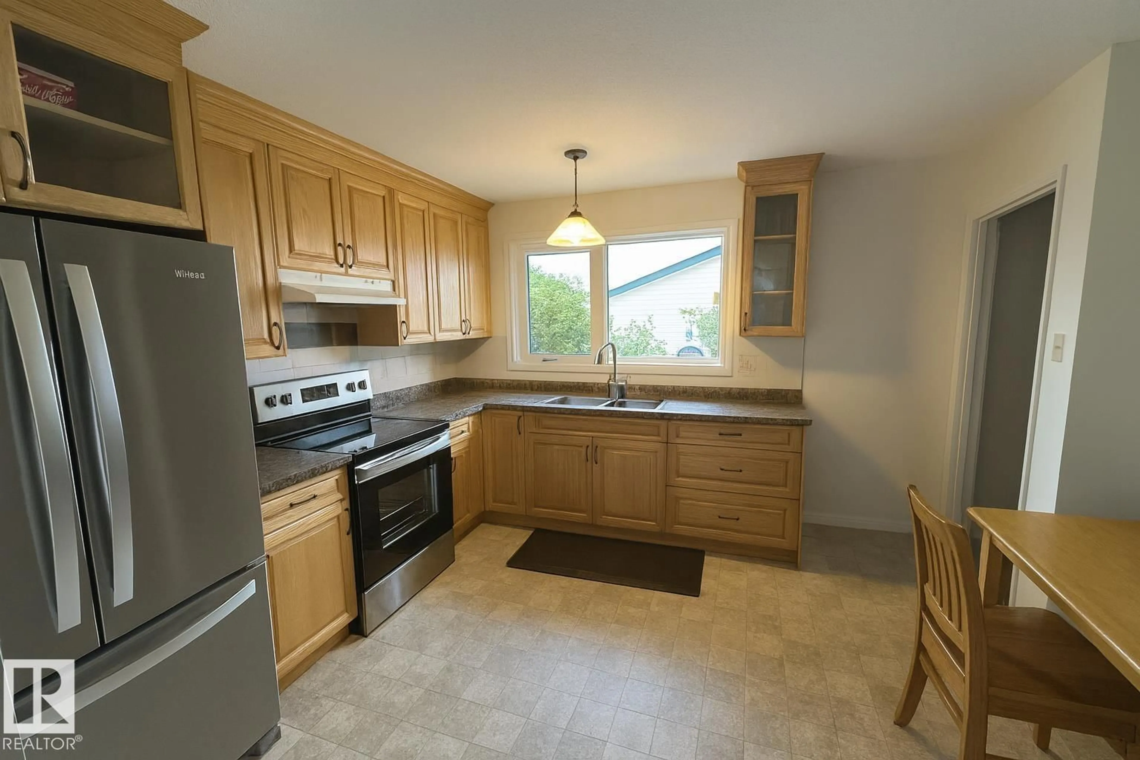 Standard kitchen, unknown for 3512 114 AV, Edmonton Alberta T5W0S3