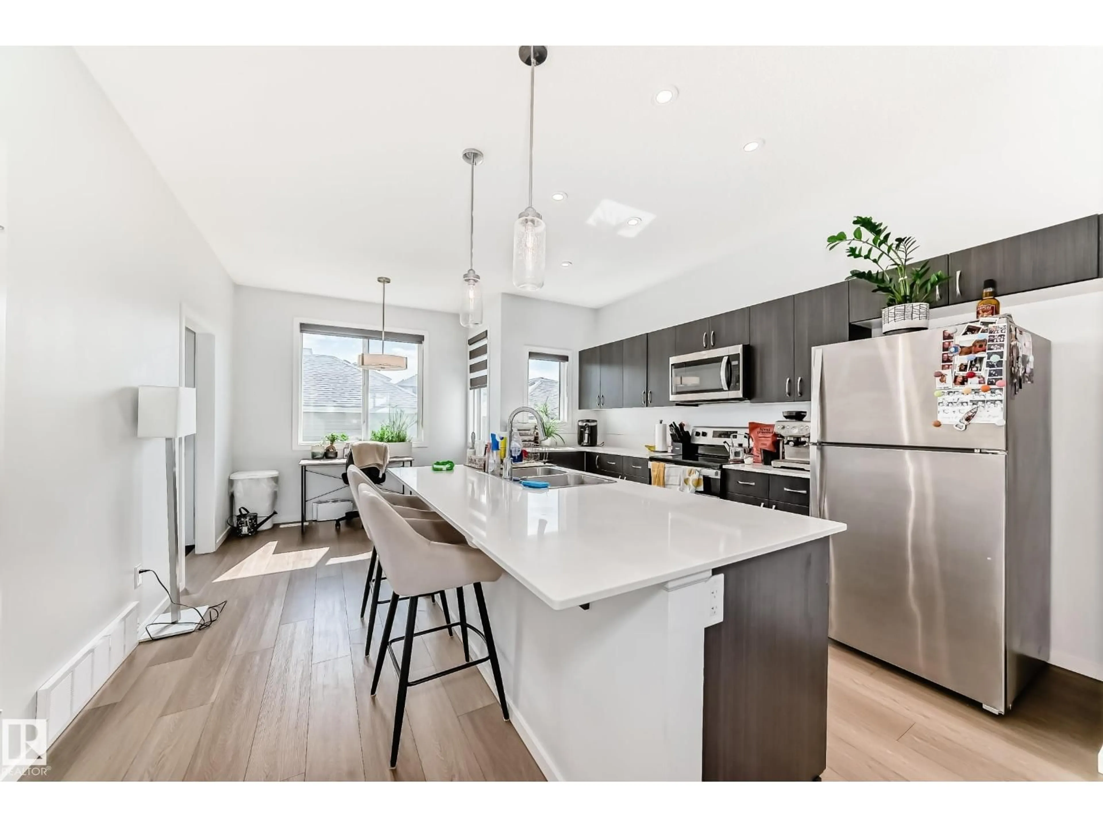 Open concept kitchen, unknown for 5309 22 AV, Edmonton Alberta T6X0H6