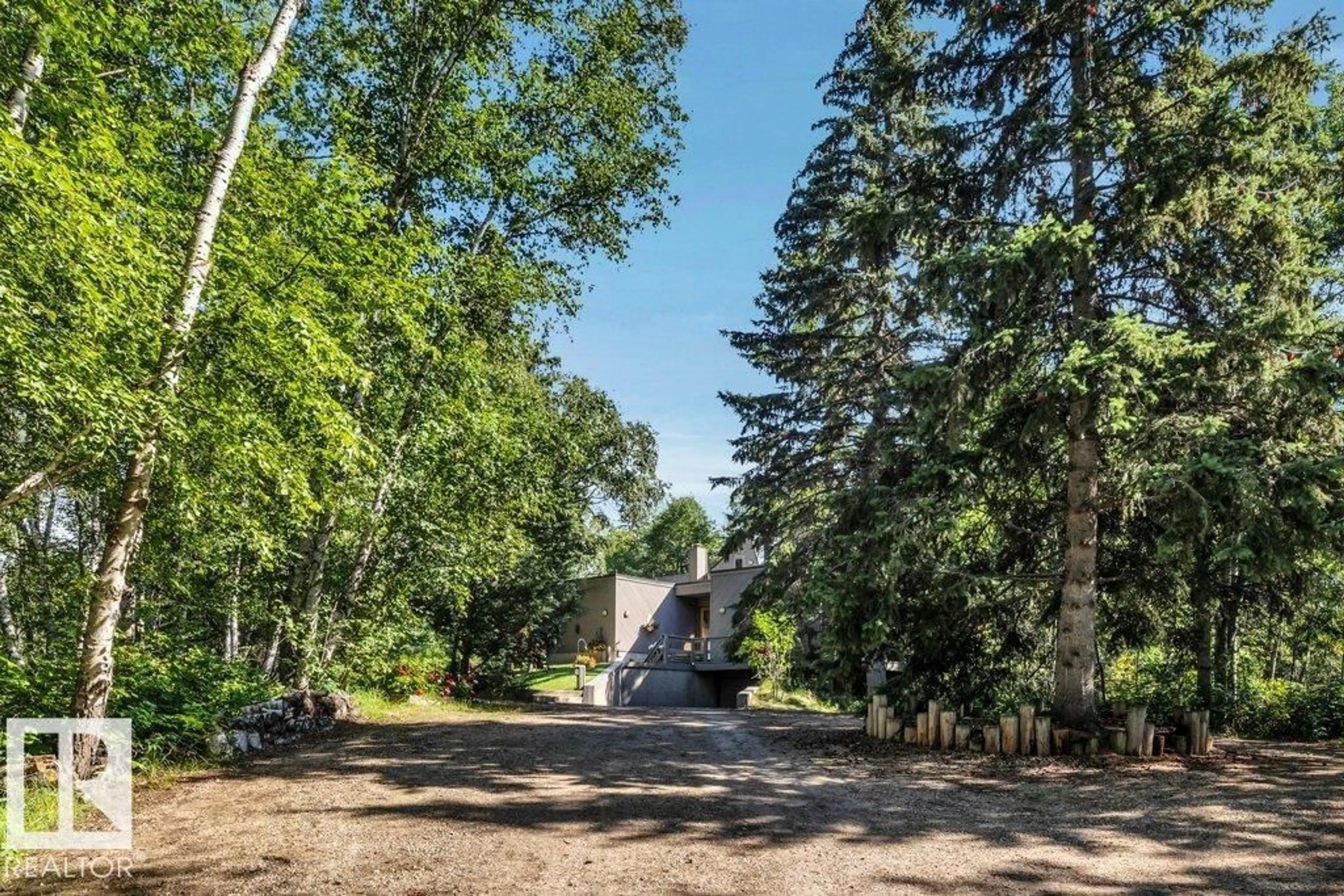 Patio, forest/trees view for 5 RGE RD 261, Rural Parkland County Alberta T7Y1B9