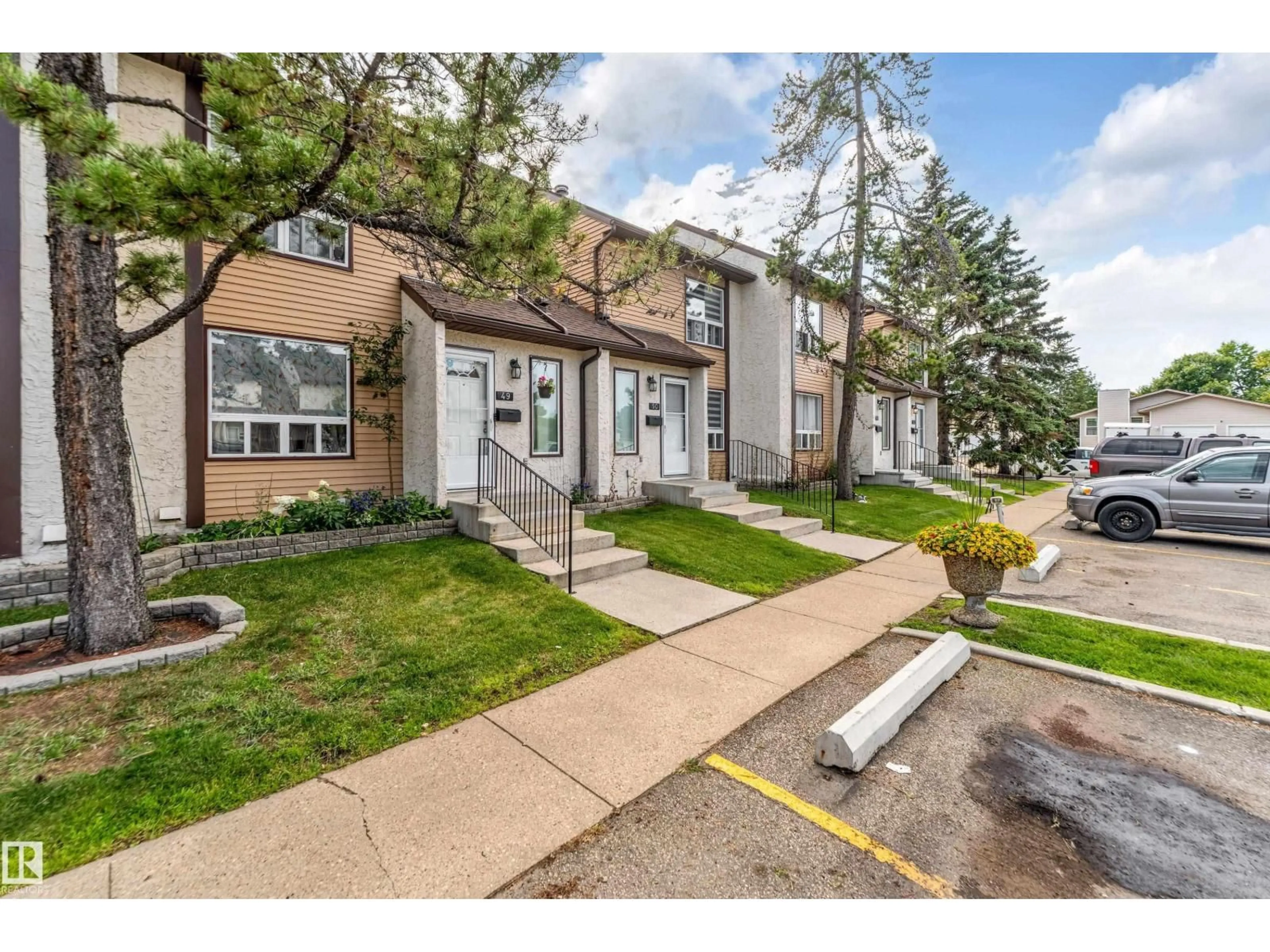 Unknown for 49 - 1651 46 ST, Edmonton Alberta T6L5H2