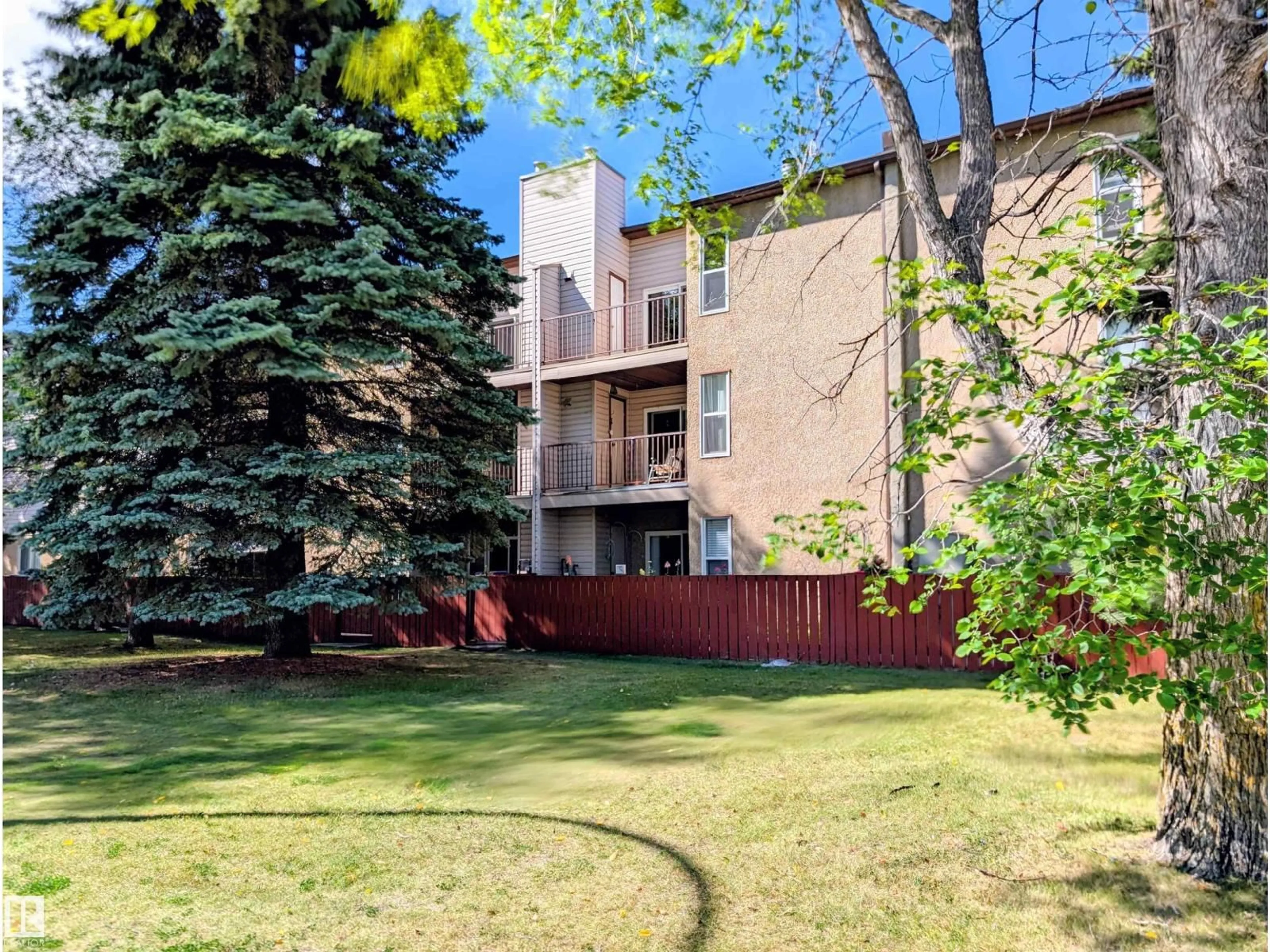 Patio, unknown for 104 14004 26 ST NW, Edmonton Alberta T5Y1Y4