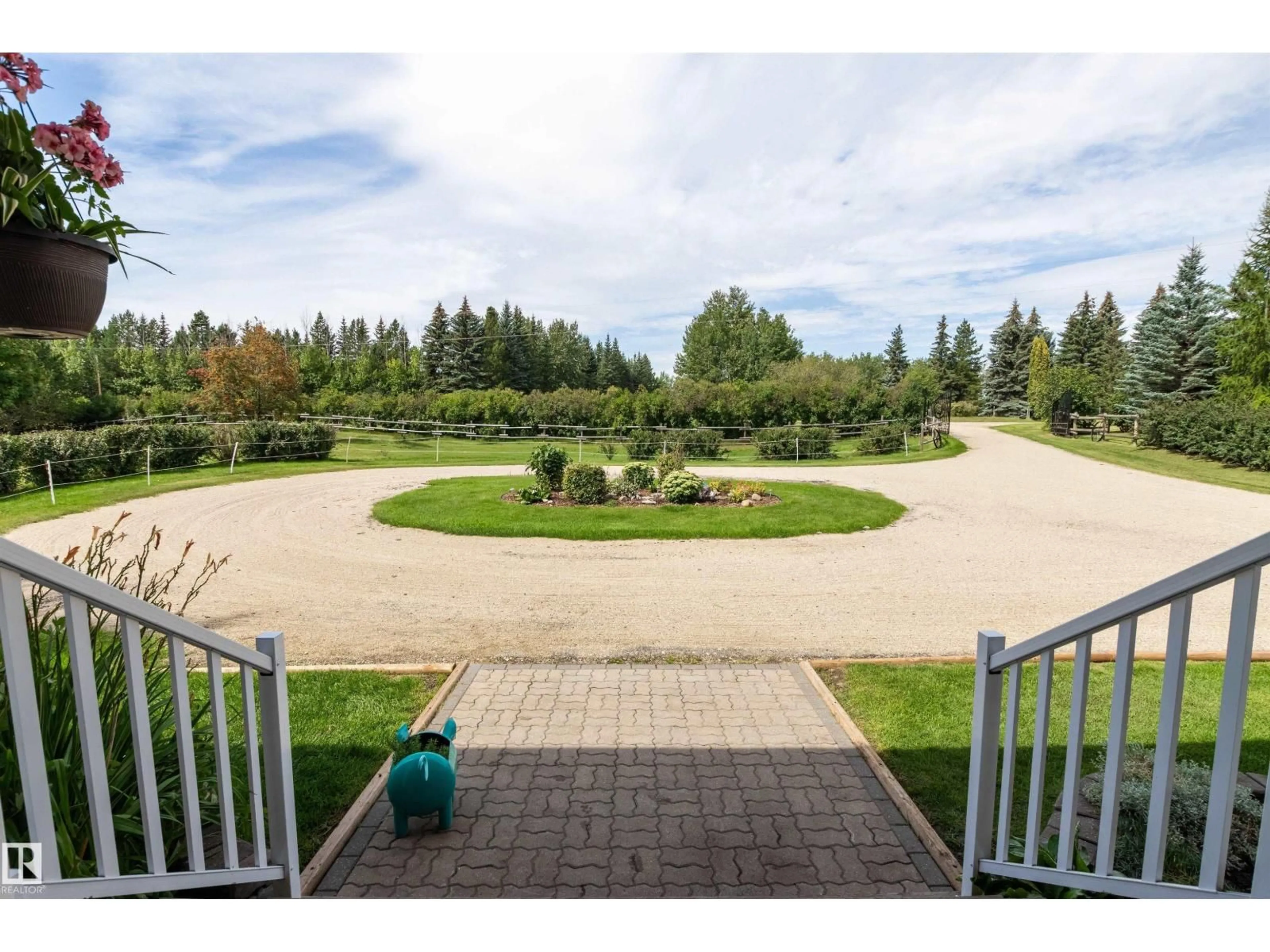 Patio, water/lake/river/ocean view for 10 - 2311 TWP ROAD 530, Rural Parkland County Alberta T7Y3M8