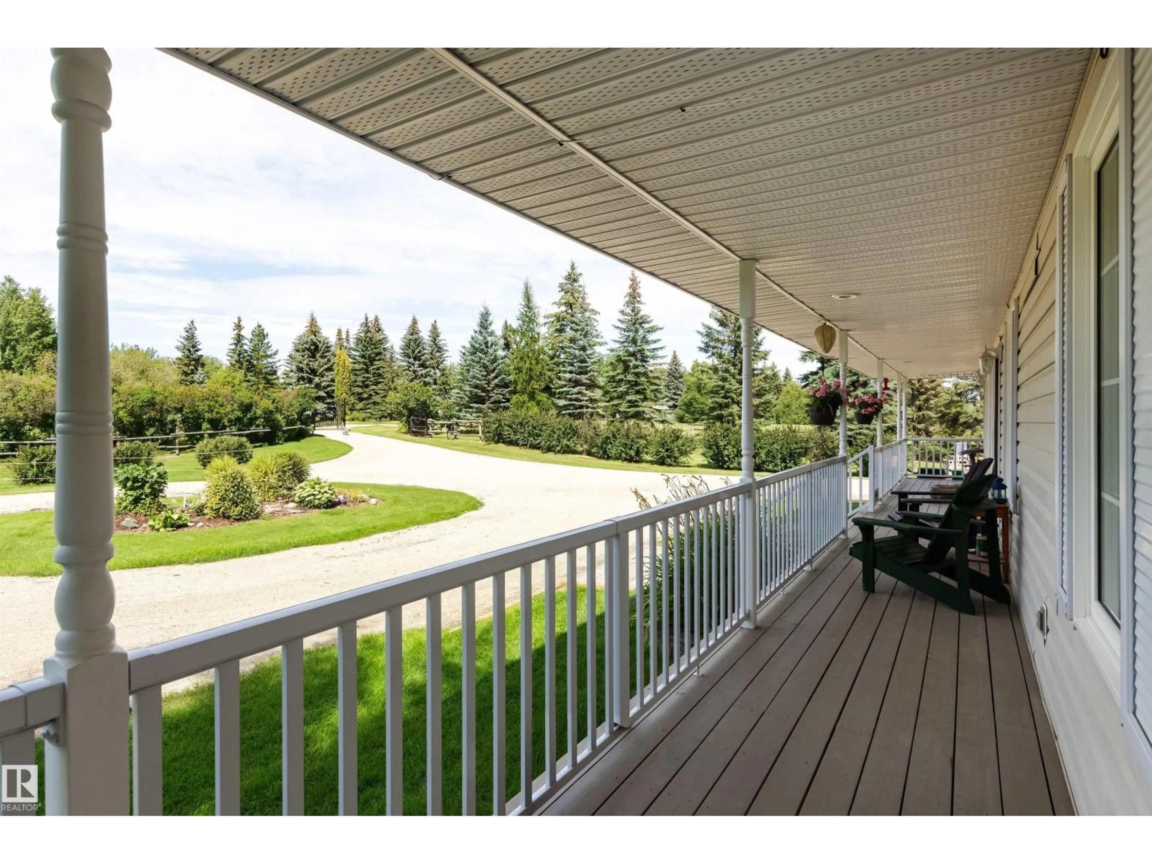 Patio, water/lake/river/ocean view for 10 - 2311 TWP ROAD 530, Rural Parkland County Alberta T7Y3M8