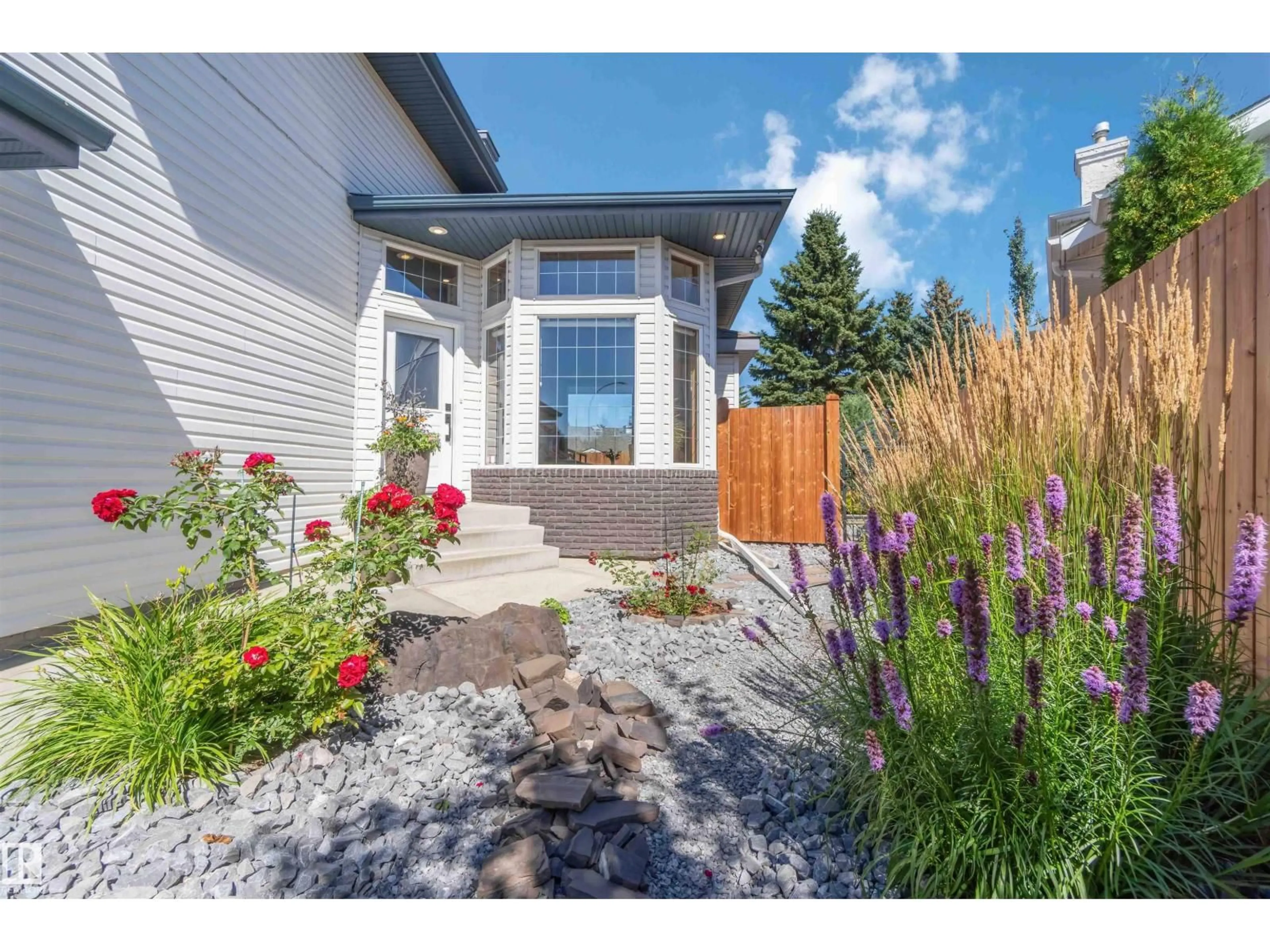Unknown for 858 RYAN PL, Edmonton Alberta T6R2N1