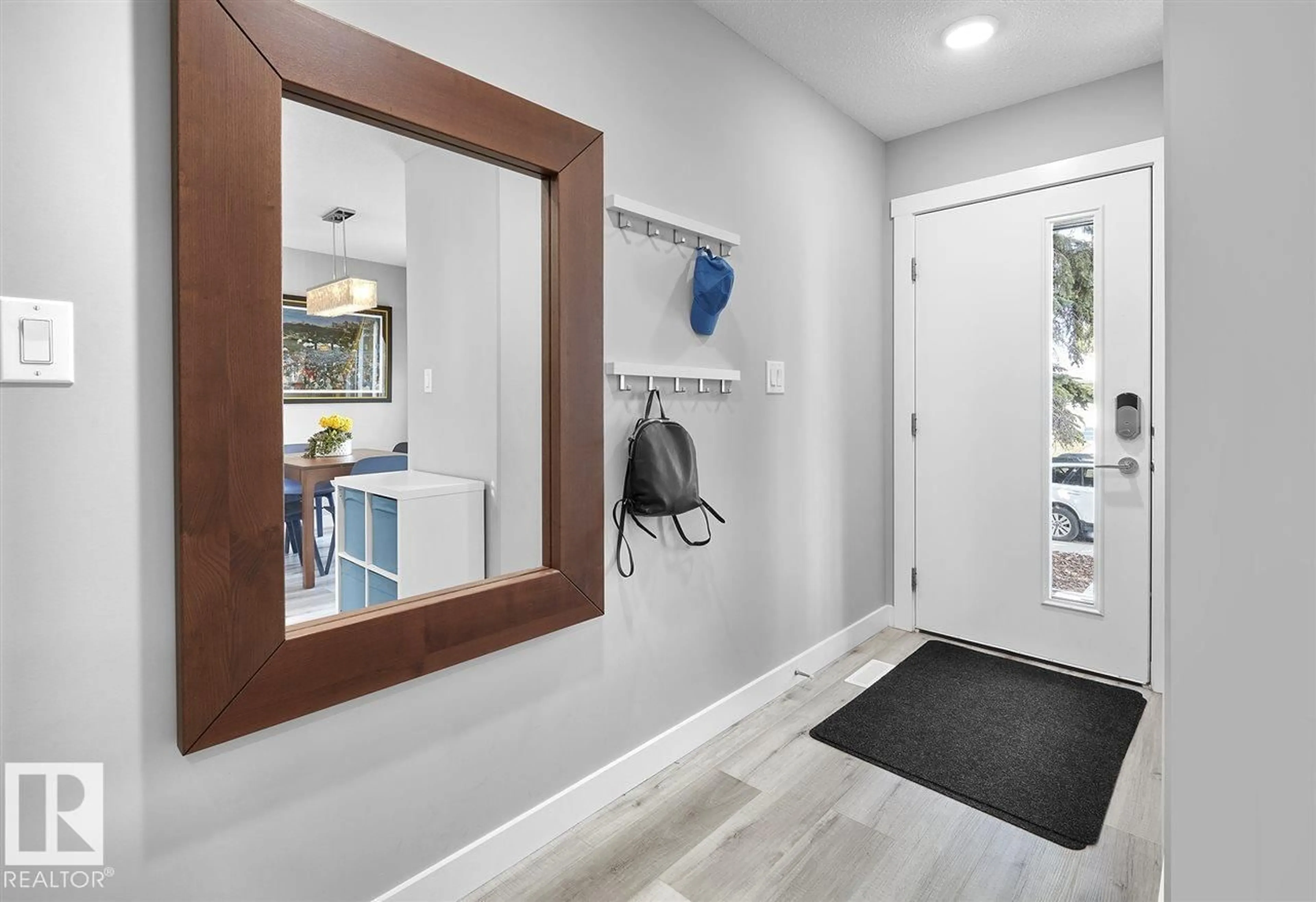 Indoor entryway for NW - 8017A 161 ST, Edmonton Alberta T5R2K5