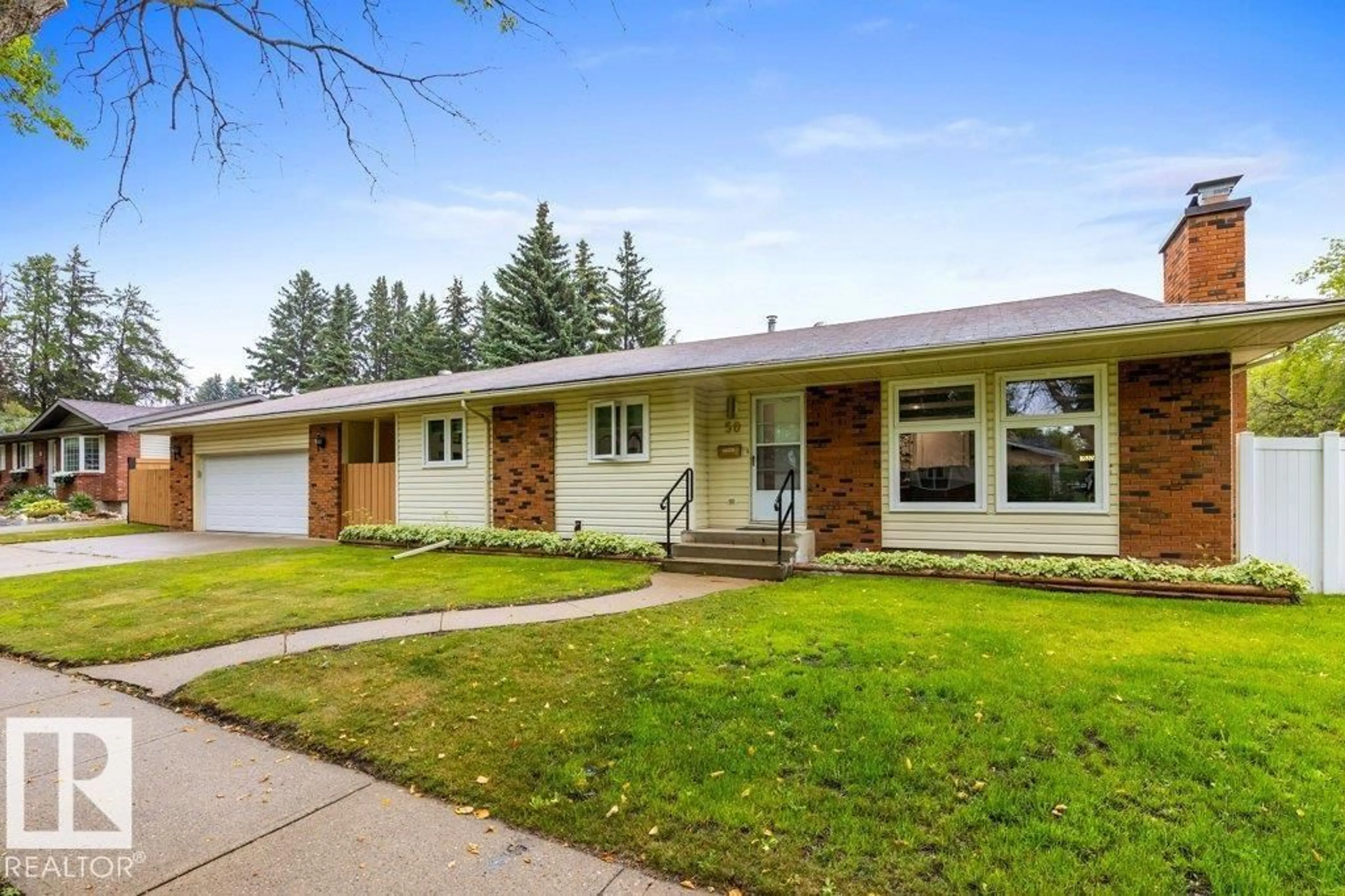 Home with vinyl exterior material, street for 50 MORGAN CR, St. Albert Alberta T8N2E4