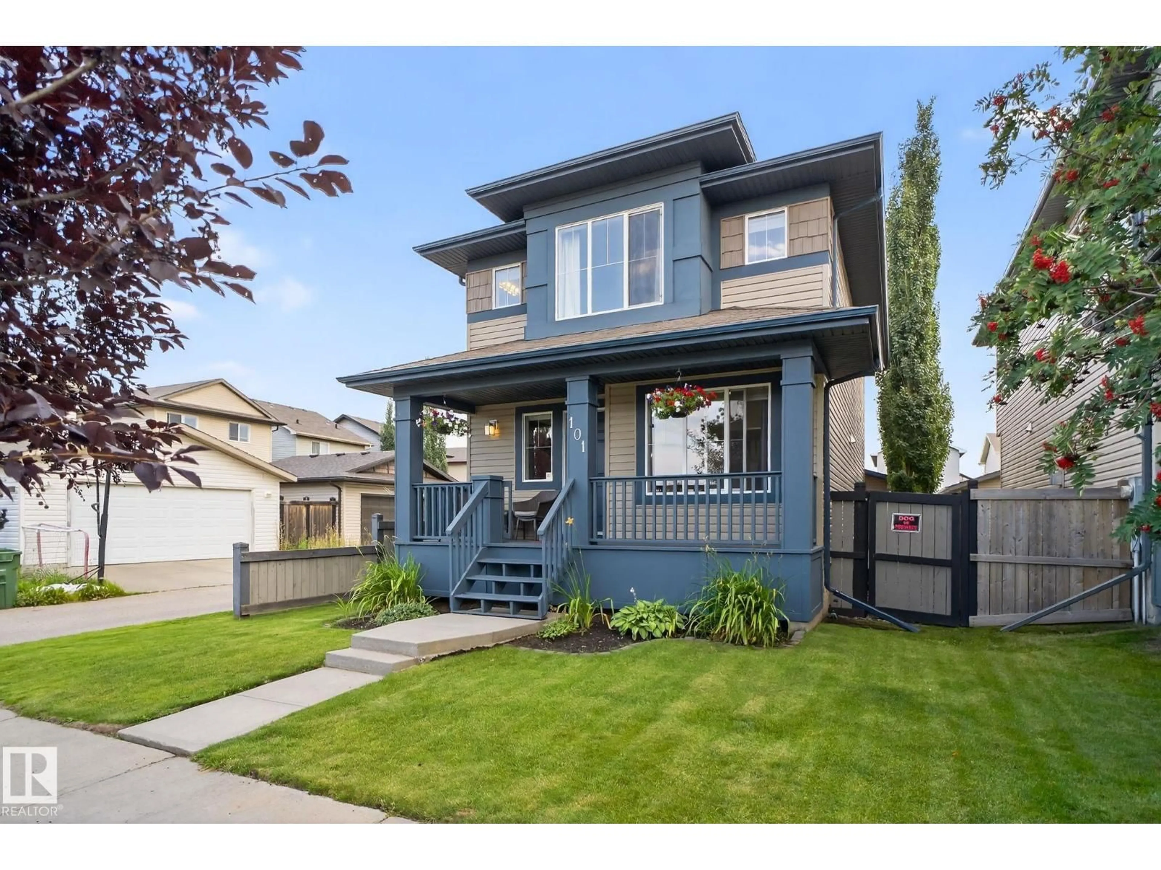 Home with vinyl exterior material, street for 101 KEYSTONE LN, Leduc Alberta T9E0J4