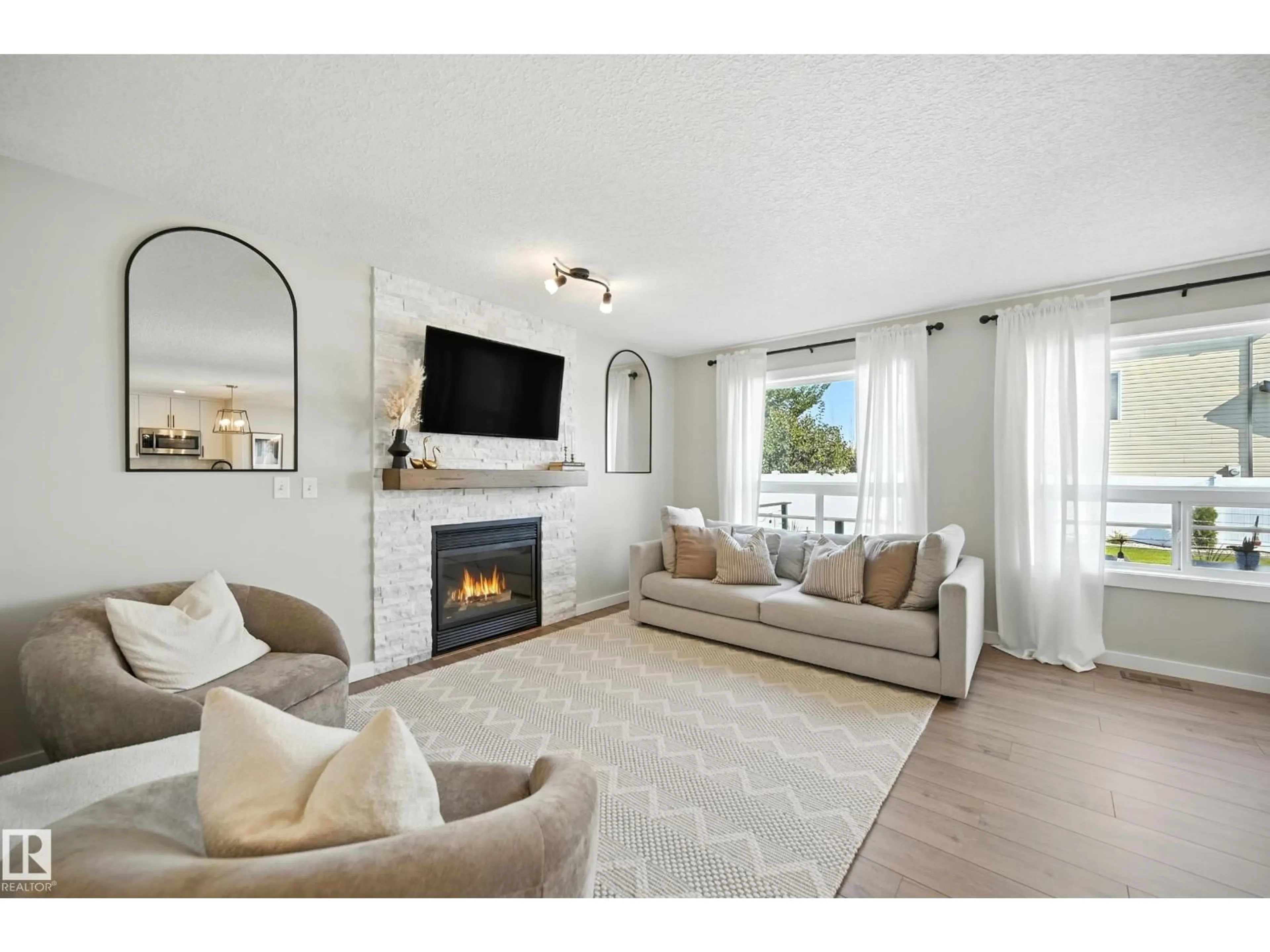 Living room with furniture, unknown for 30 WESTWOOD LN, Fort Saskatchewan Alberta T8L4N6