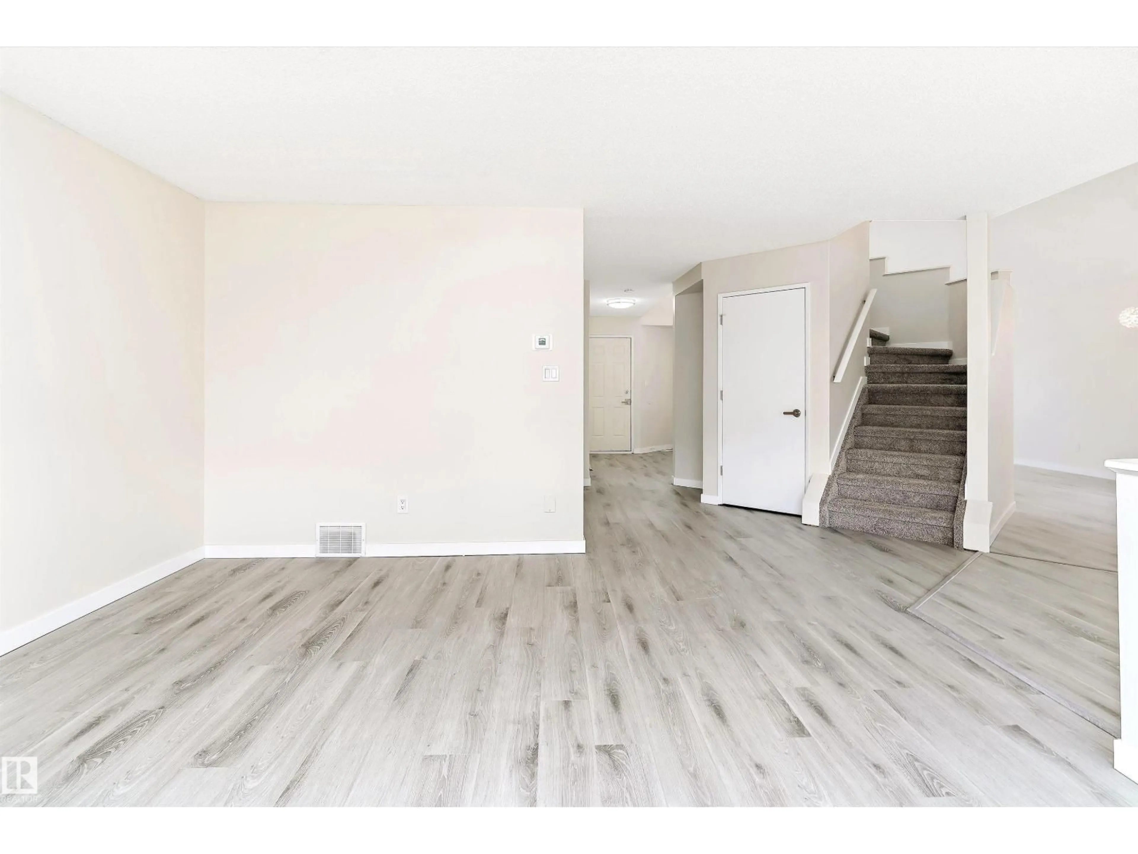 A pic of a room for 12828 144 AV, Edmonton Alberta T6V1C7