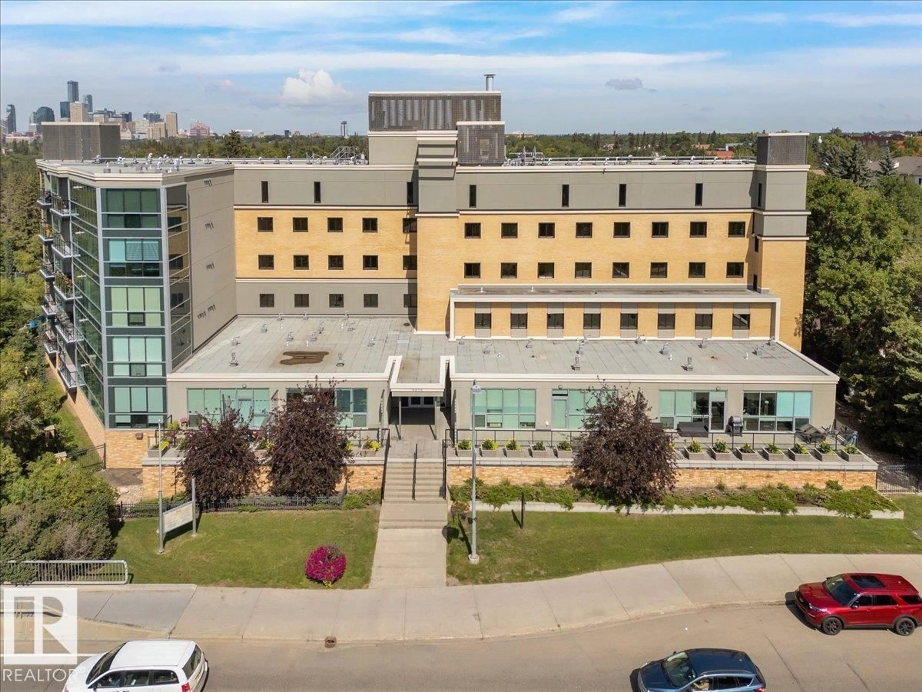 Unknown for #102 - 9316 82 AV, Edmonton Alberta T6C0Z6