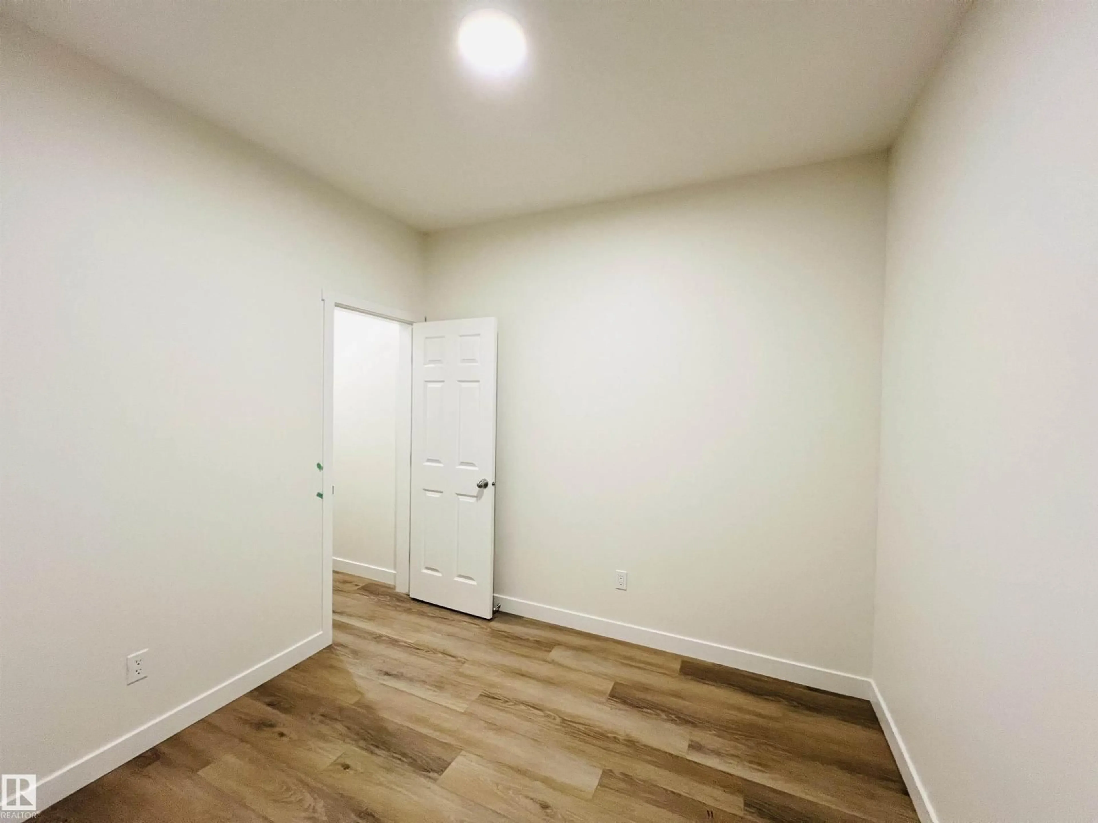 A pic of a room for NW - 2021 209A ST, Edmonton Alberta T6M3C8